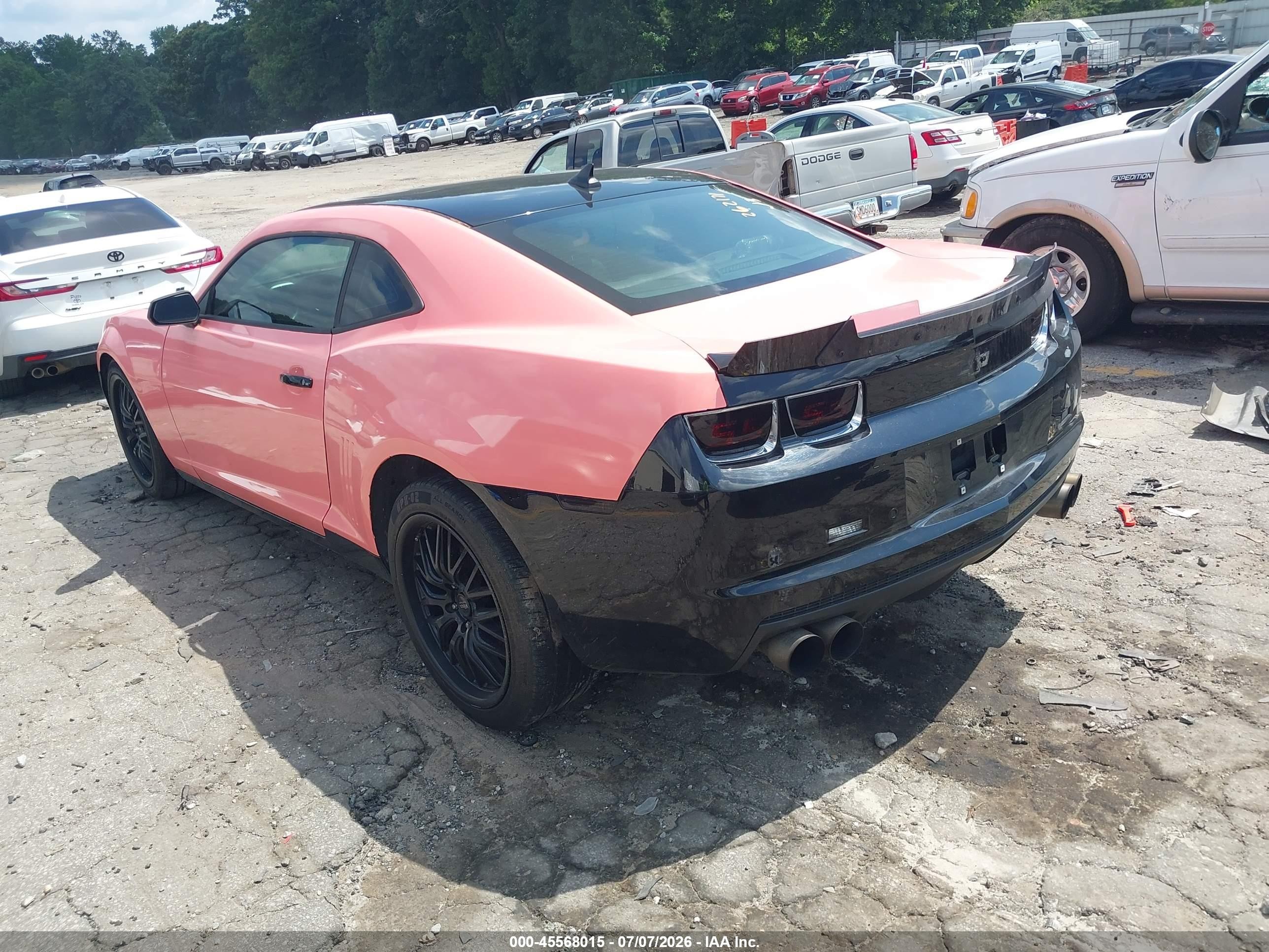 2011 Chevrolet Camaro 2ss Pink vin: 2G1FK1EJ3B9130142