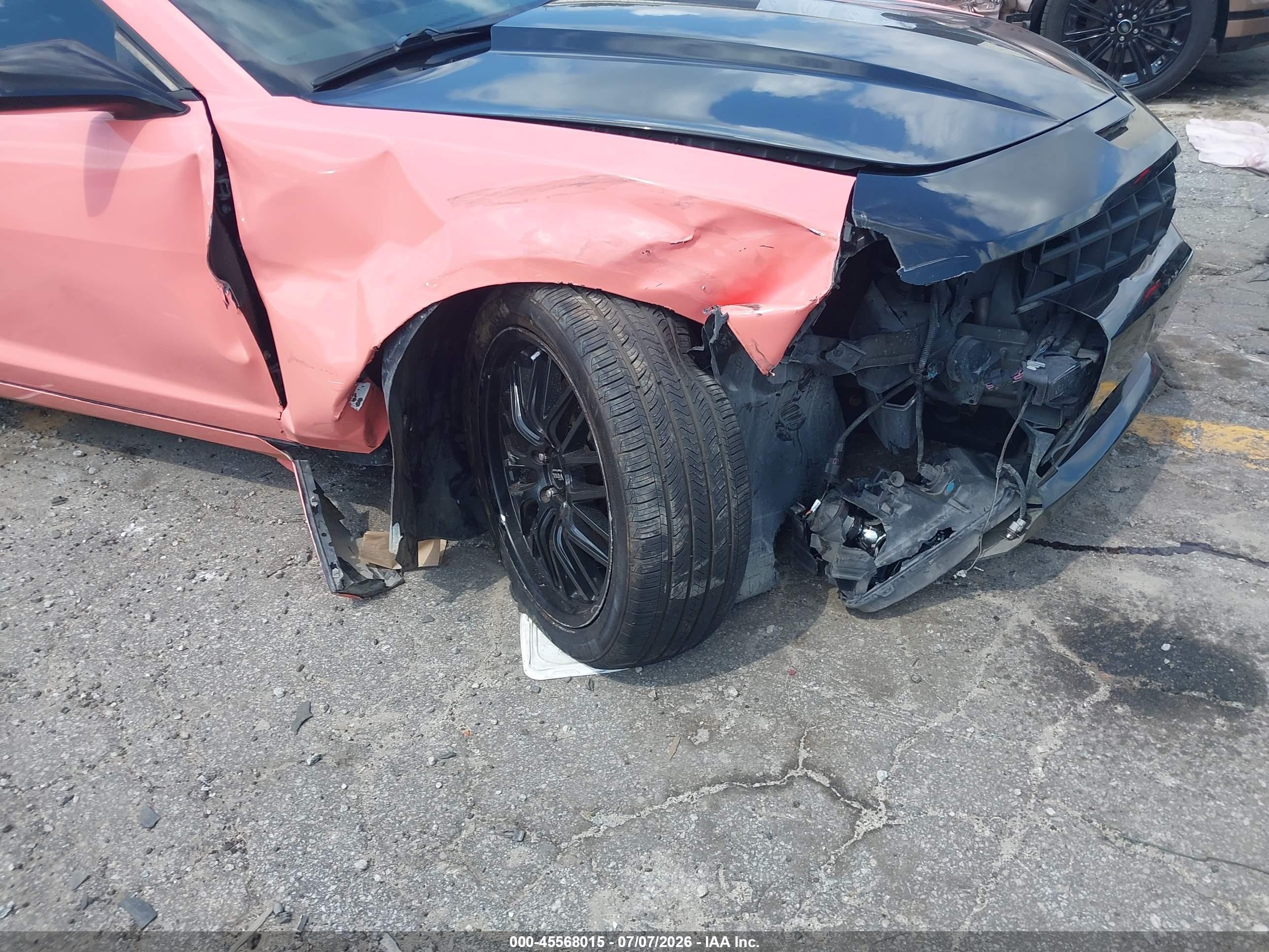 2011 Chevrolet Camaro 2ss Pink vin: 2G1FK1EJ3B9130142