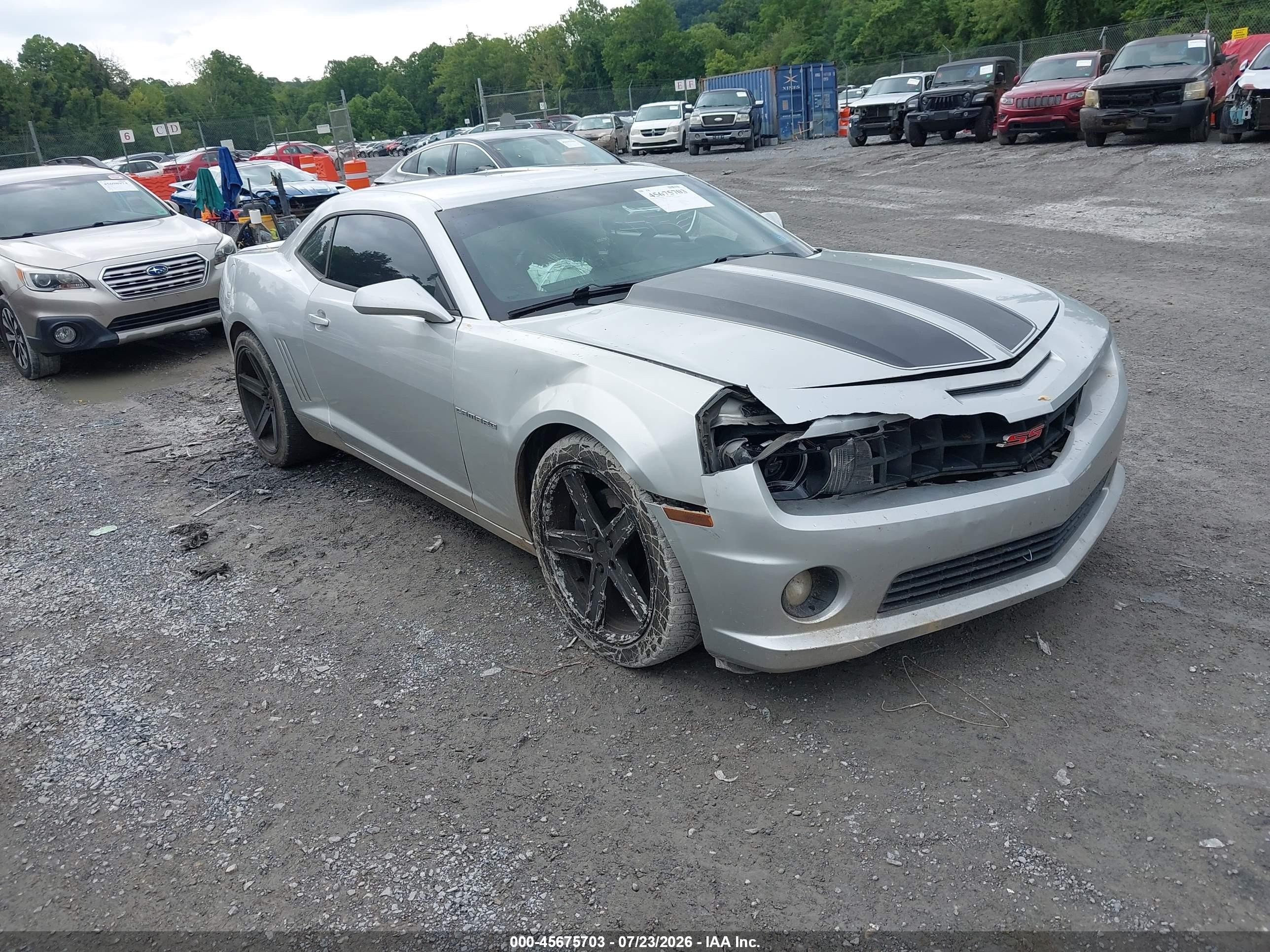 2011 Chevrolet Camaro 2ss Silver vin: 2G1FK1EJ3B9157065