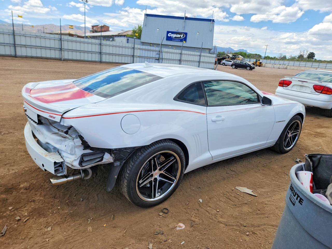 2011 Chevrolet Camaro 2ss White vin: 2G1FK1EJ3B9163352