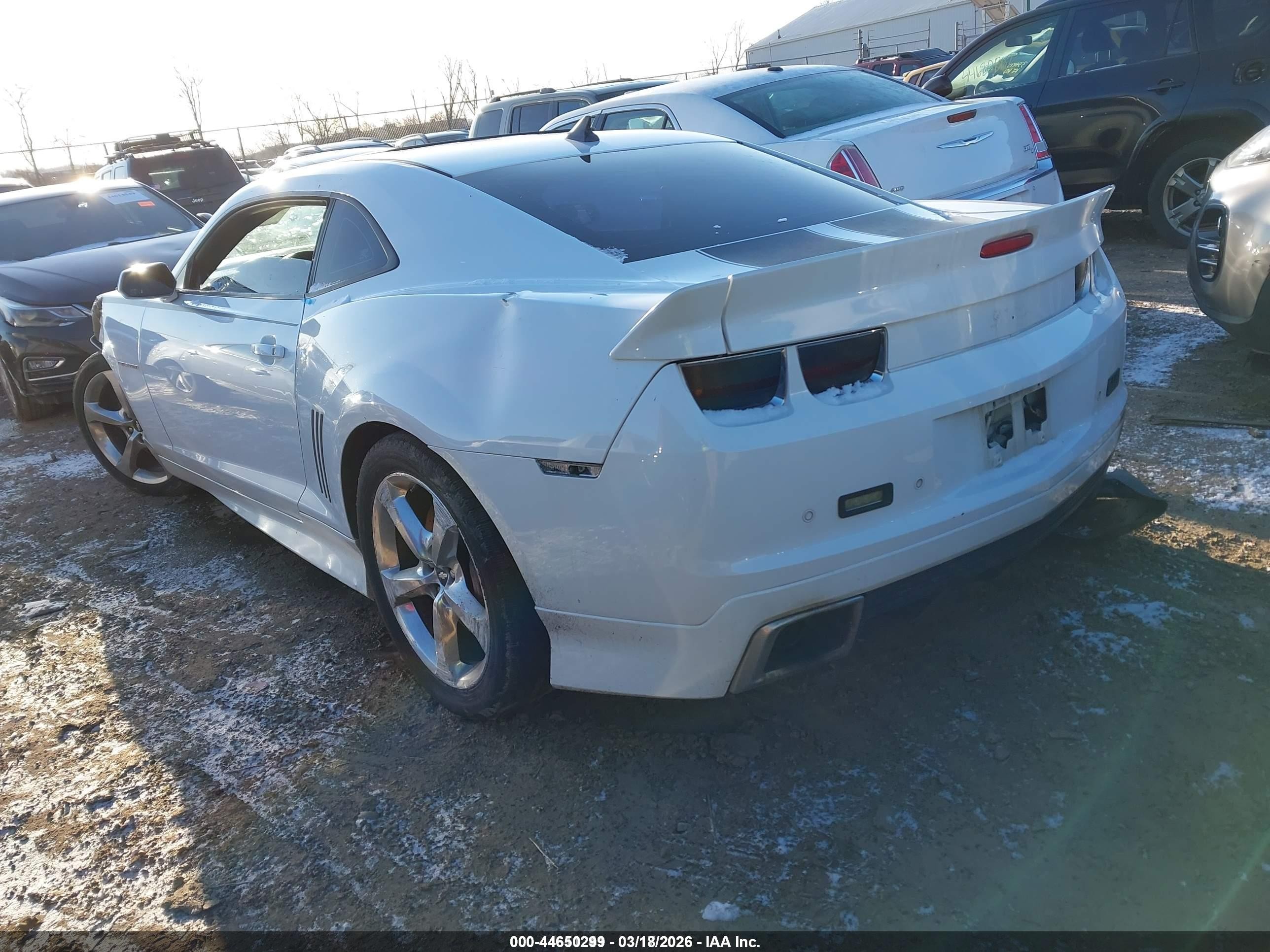 2013 Chevrolet Camaro 2ss White vin: 2G1FK1EJ3D9103722