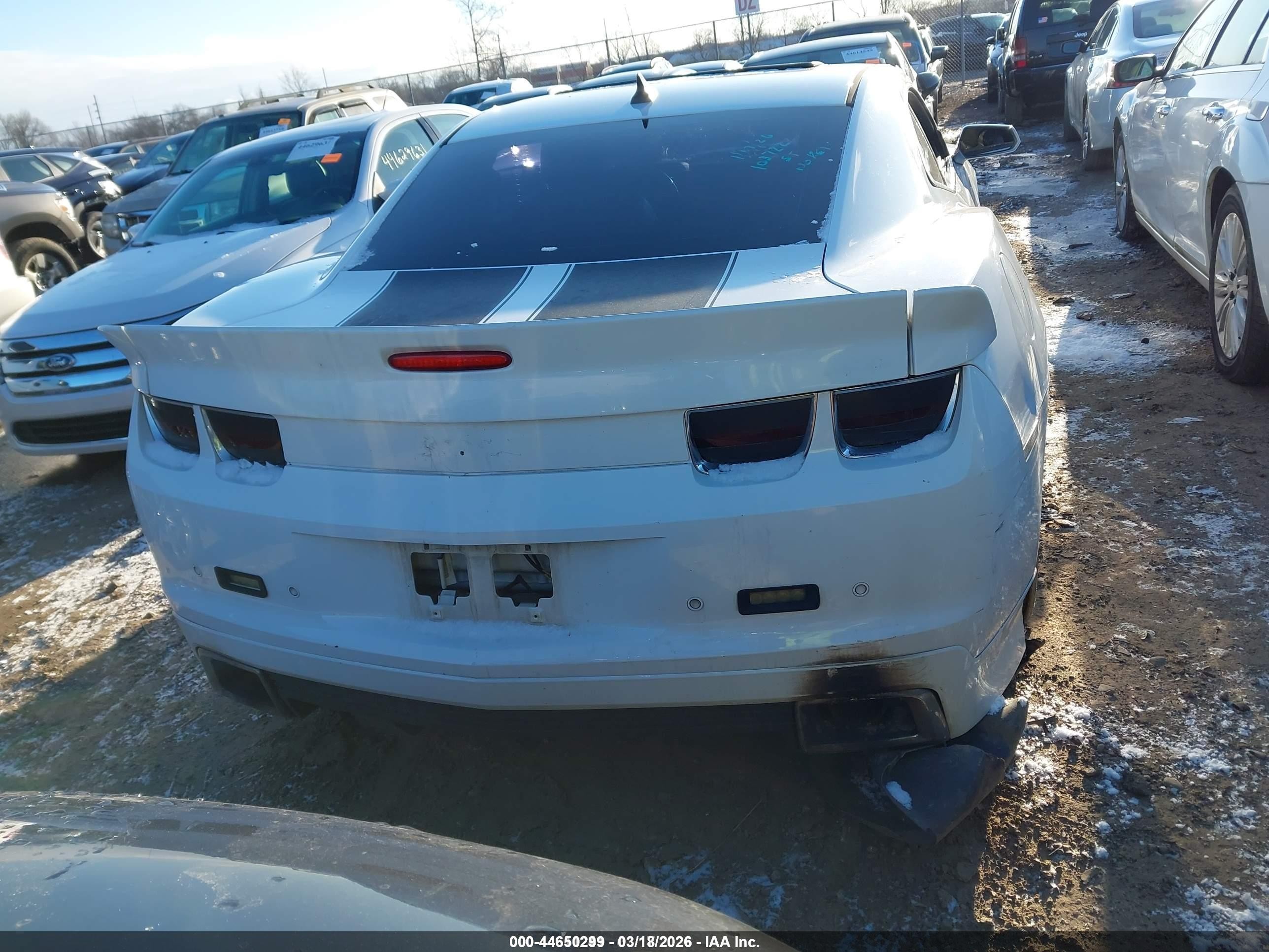 2013 Chevrolet Camaro 2ss White vin: 2G1FK1EJ3D9103722