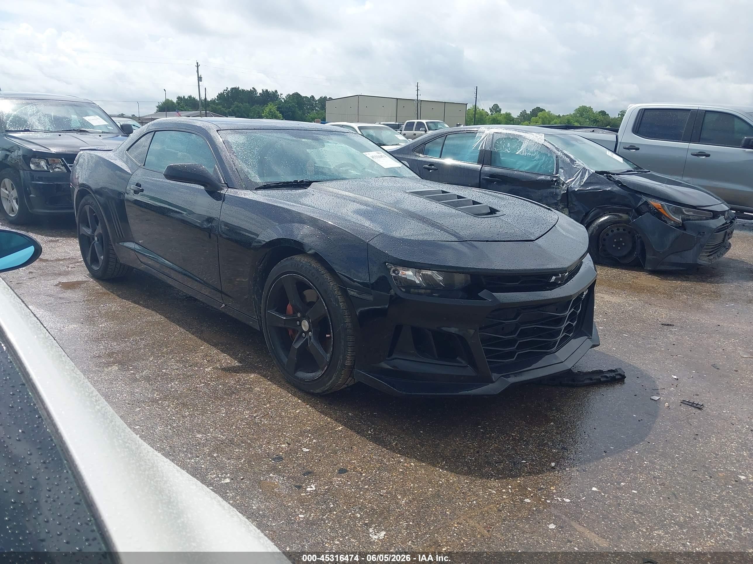 2G1FK1EJ3F9228884