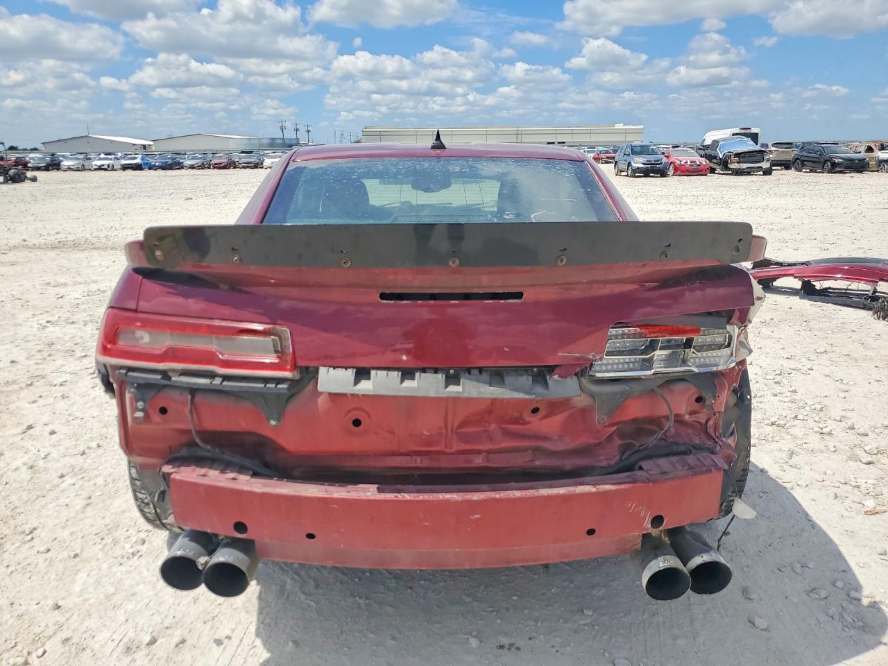 2011 Chevrolet Camaro 2ss Burgundy vin: 2G1FK1EJ4B9103919