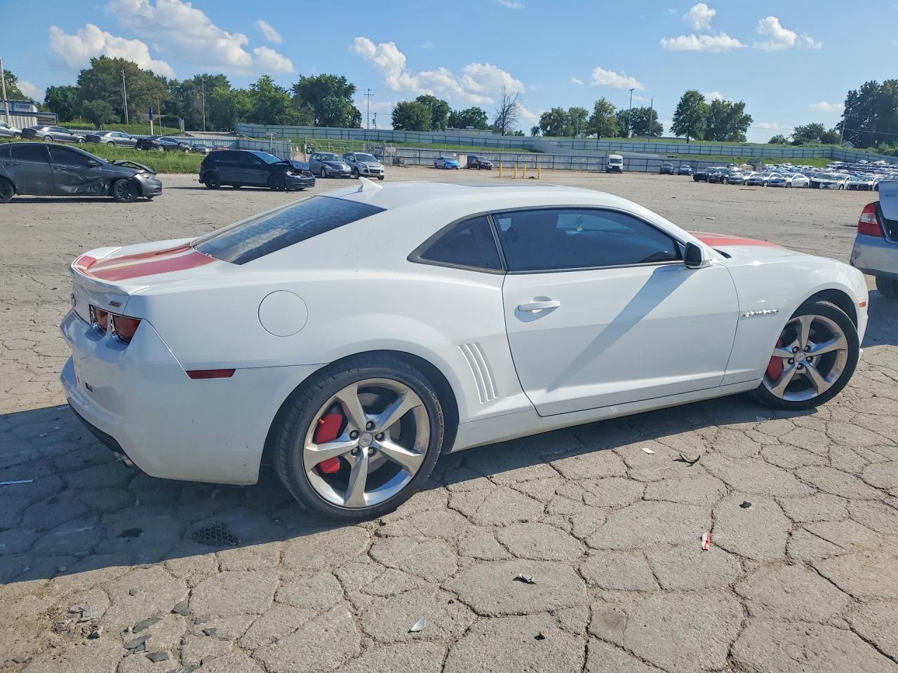 2013 Chevrolet Camaro 2ss White vin: 2G1FK1EJ4D9132162