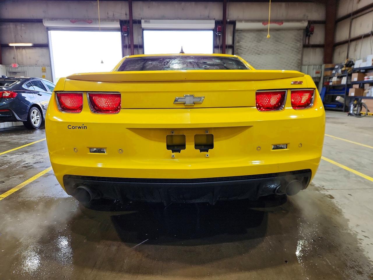 2011 Chevrolet Camaro 2ss Yellow vin: 2G1FK1EJ5B9119305