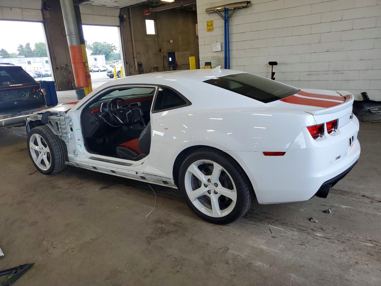 2013 Chevrolet Camaro 2ss White vin: 2G1FK1EJ5D9199255