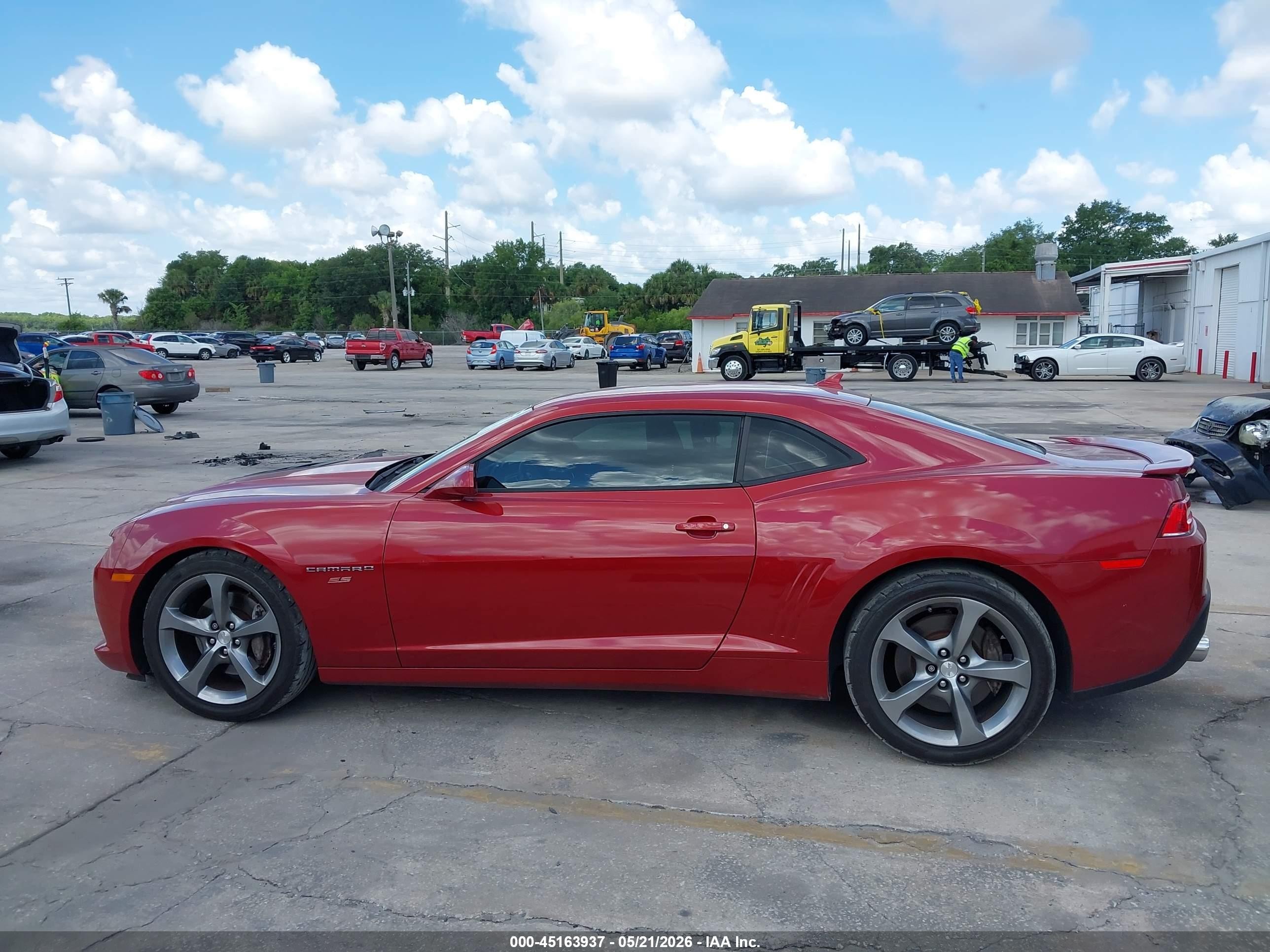 2014 Chevrolet Camaro 2ss Burgundy vin: 2G1FK1EJ5E9204066