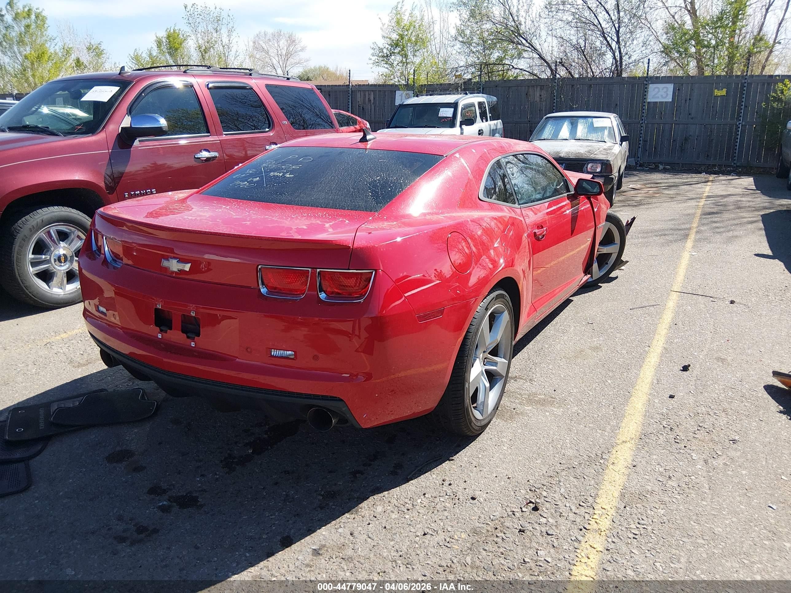 2010 Chevrolet Camaro 2ss Red vin: 2G1FK1EJ7A9170920