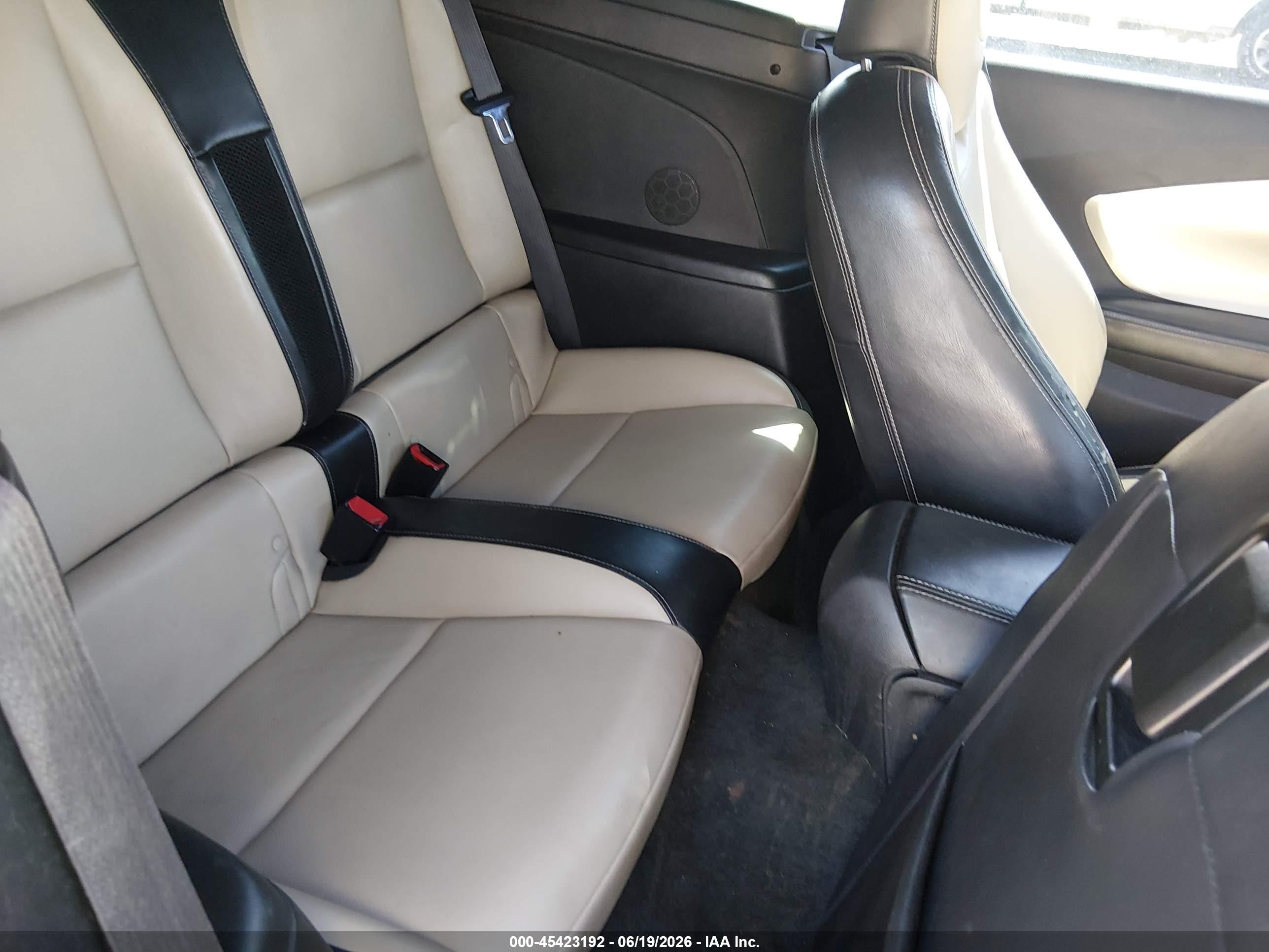 2011 Chevrolet Camaro 2ss Серый vin: 2G1FK3DJ1B9163475