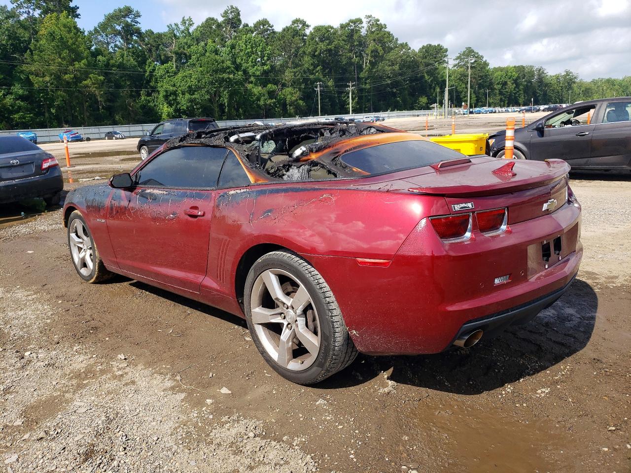 2011 Chevrolet Camaro 2ss Burgundy vin: 2G1FK3DJ5B9163284