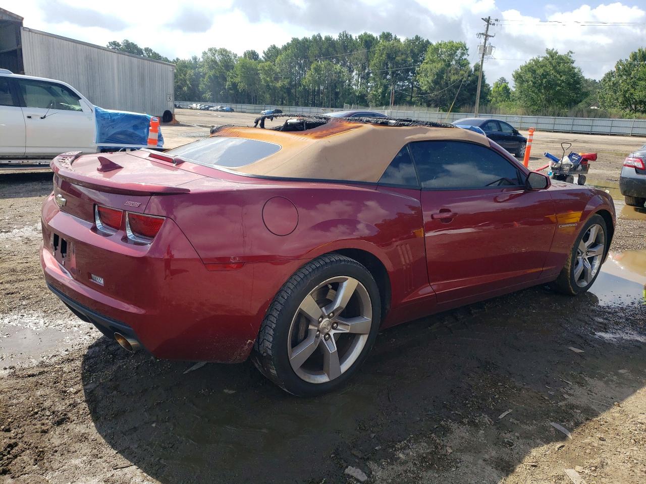 2011 Chevrolet Camaro 2ss Burgundy vin: 2G1FK3DJ5B9163284