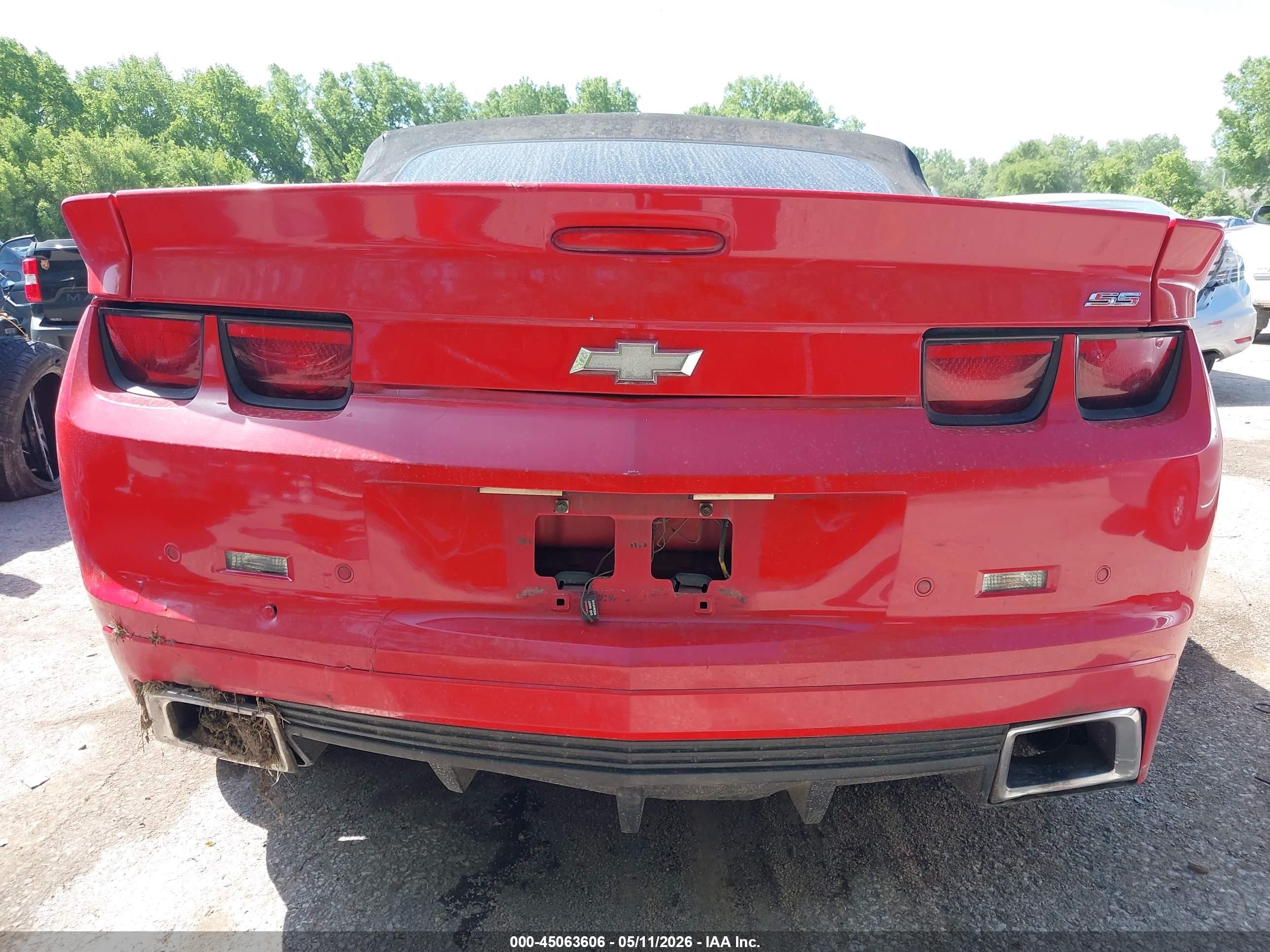2011 Chevrolet Camaro 2ss Red vin: 2G1FK3DJ7B9211898