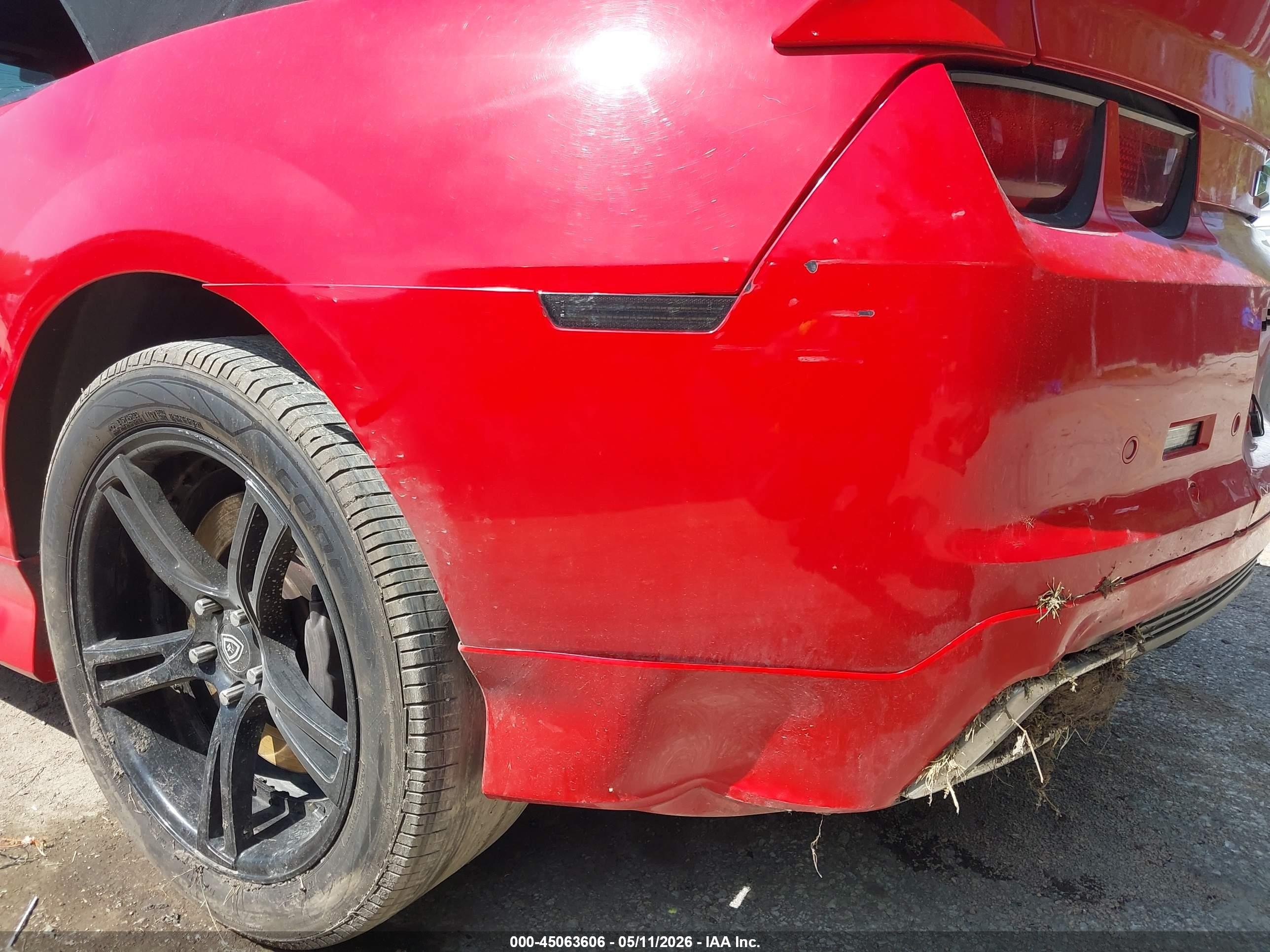2011 Chevrolet Camaro 2ss Red vin: 2G1FK3DJ7B9211898