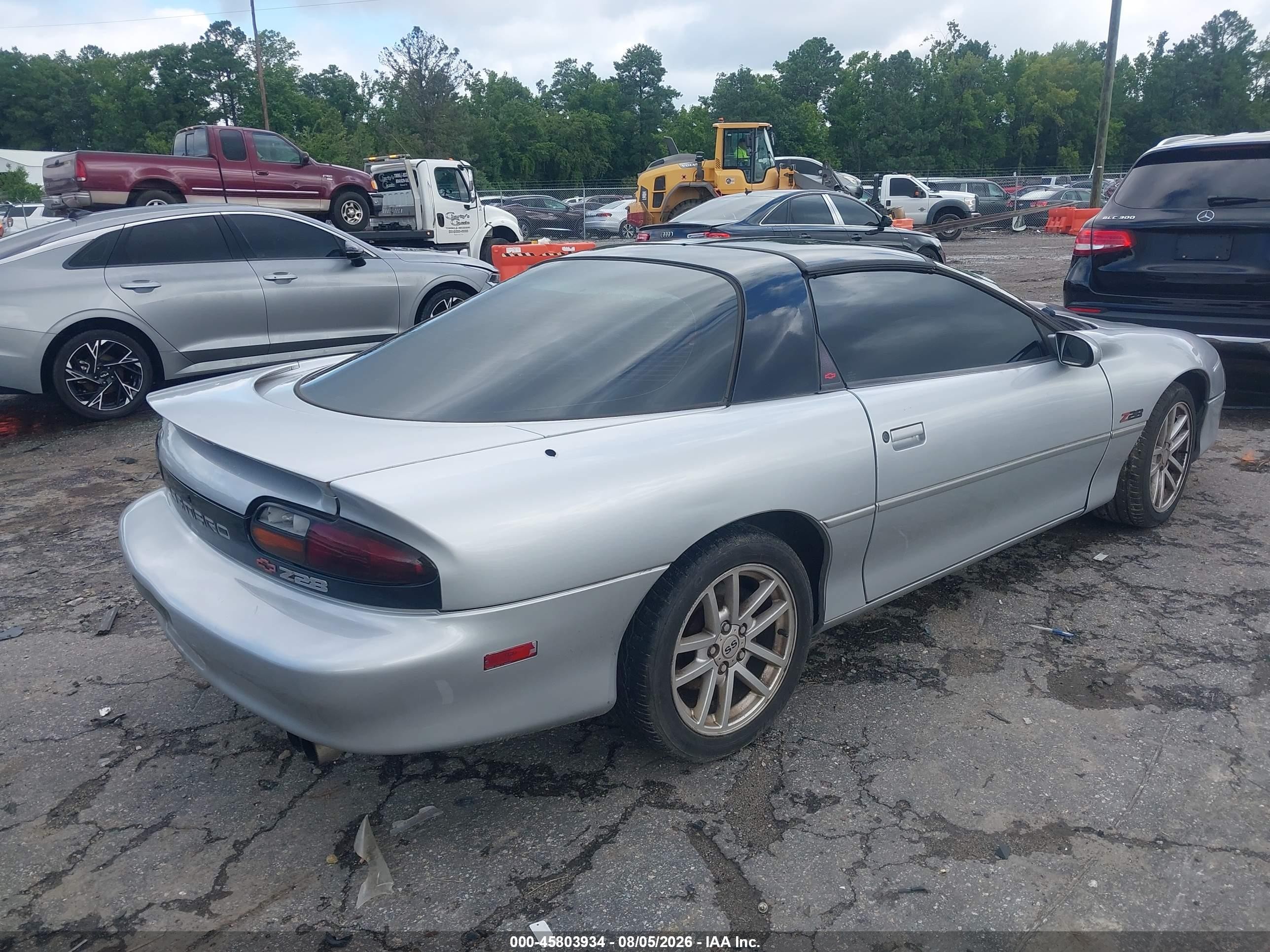 2002 Chevrolet Camaro Z28 Silver vin: 2G1FP22G022128132