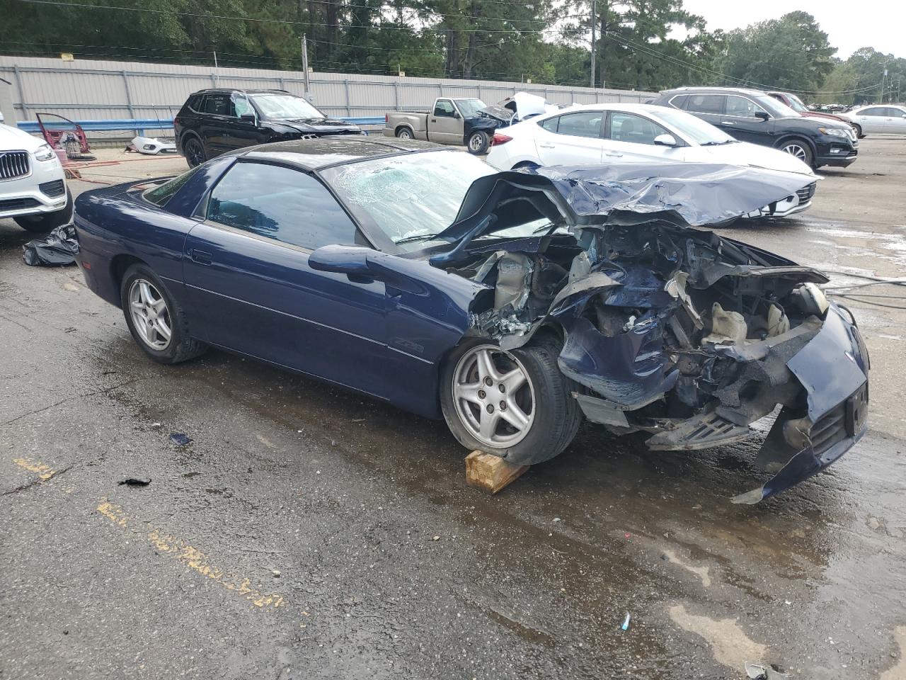 1998 Chevrolet Camaro Z28 Blue vin: 2G1FP22G1W2146886
