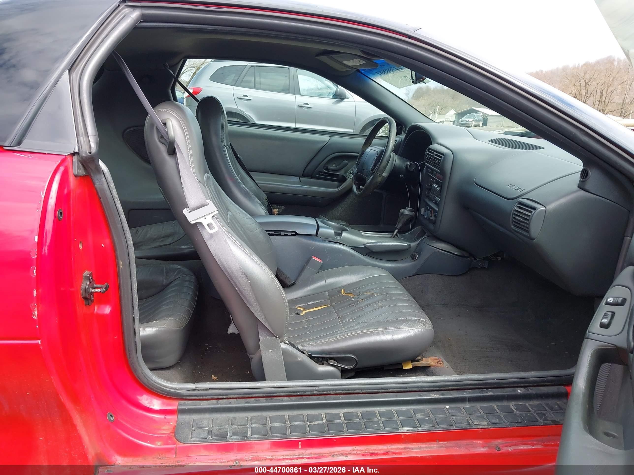 1998 Chevrolet Camaro Z28 Red vin: 2G1FP22G1W2153482