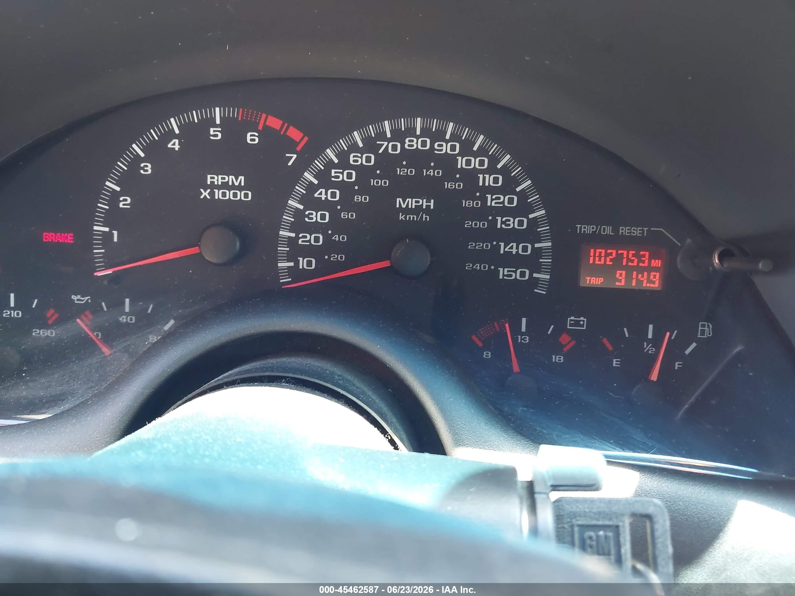 2002 Chevrolet Camaro Z28 Silver vin: 2G1FP22G222127256