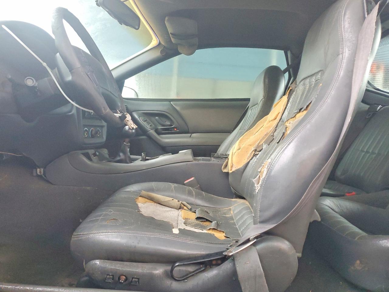 1998 Chevrolet Camaro Z28 Gray vin: 2G1FP22G2W2133306