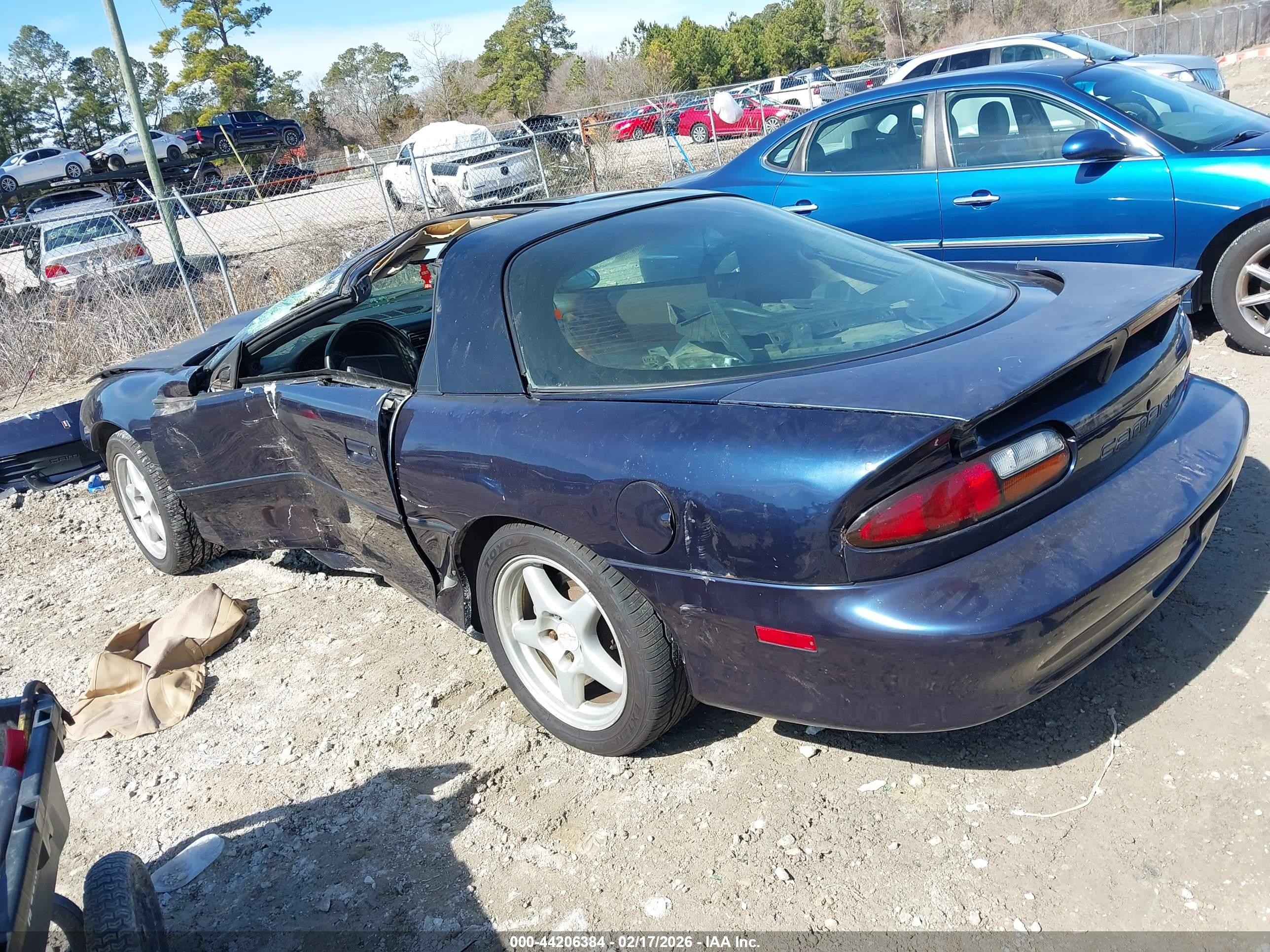 1998 Chevrolet Camaro Z28 Blue vin: 2G1FP22G2W2133984