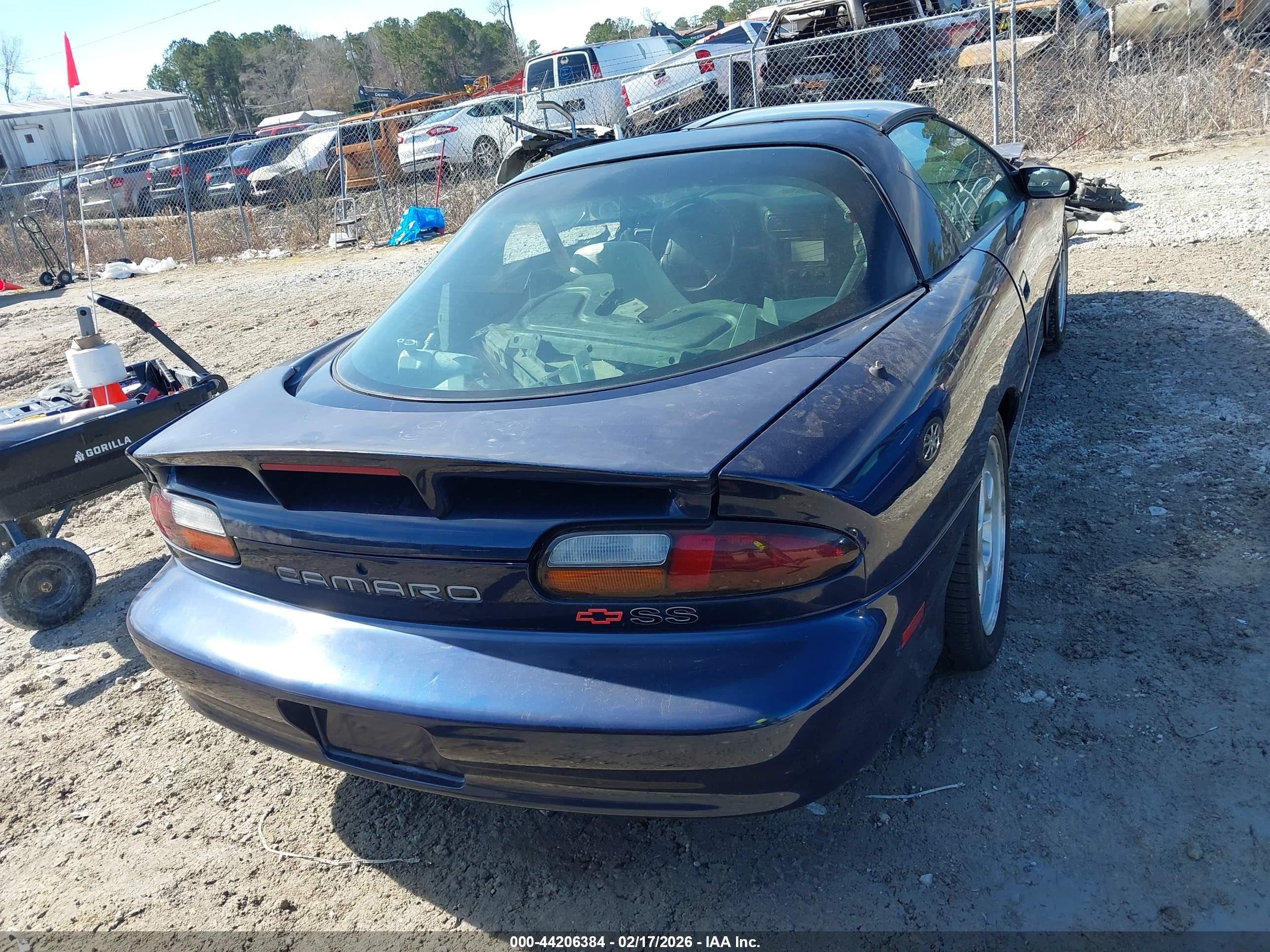 1998 Chevrolet Camaro Z28 Blue vin: 2G1FP22G2W2133984
