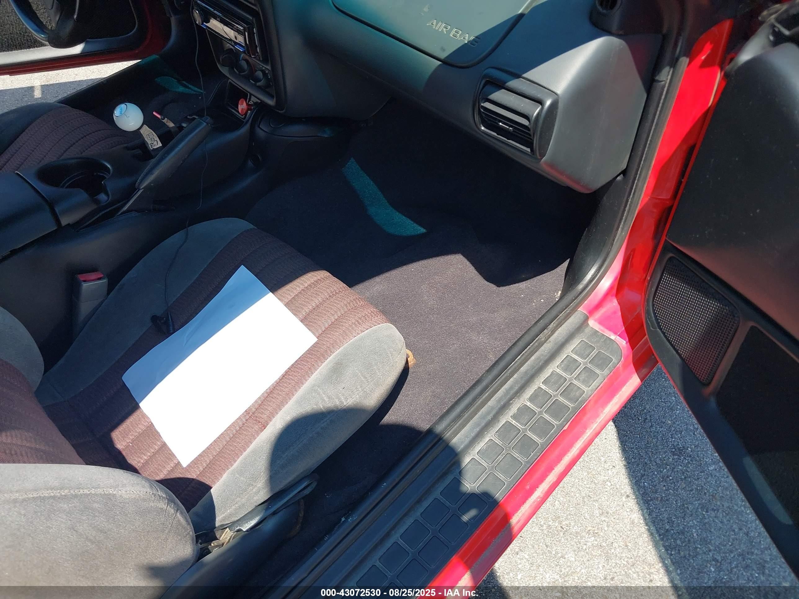 1998 Chevrolet Camaro Z28 Red vin: 2G1FP22G2W2153667