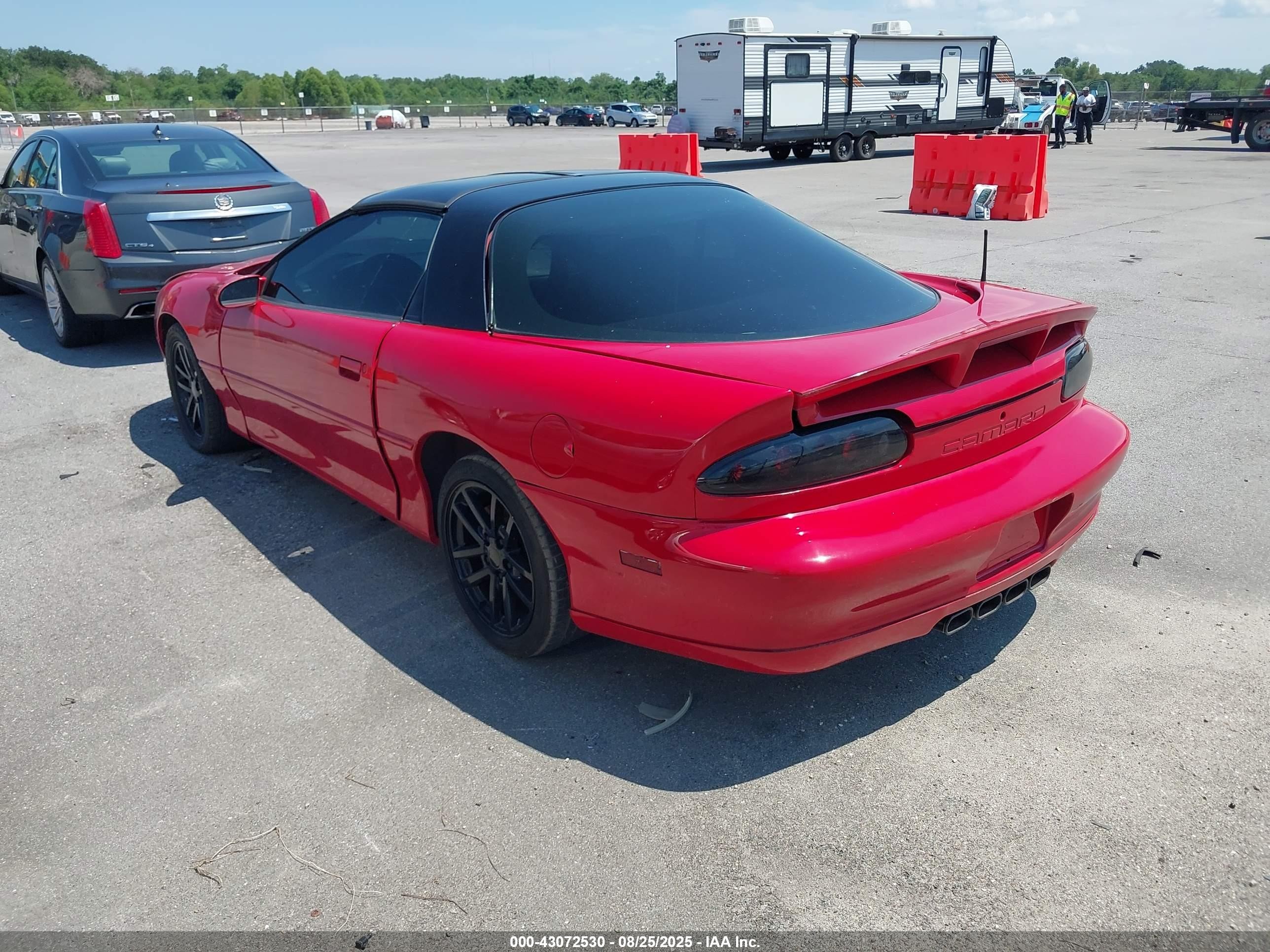 1998 Chevrolet Camaro Z28 Red vin: 2G1FP22G2W2153667