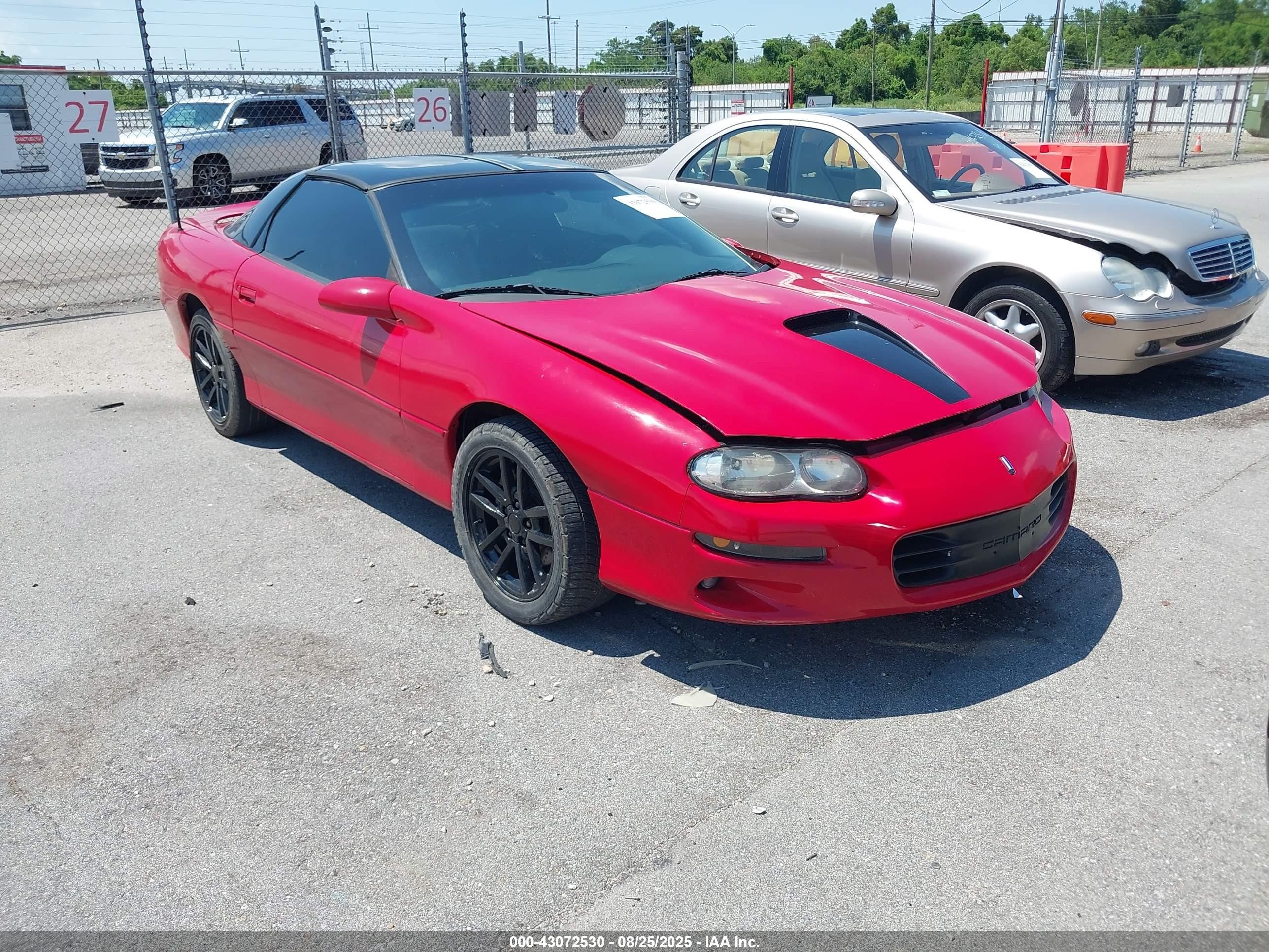 1998 Chevrolet Camaro Z28 Red vin: 2G1FP22G2W2153667