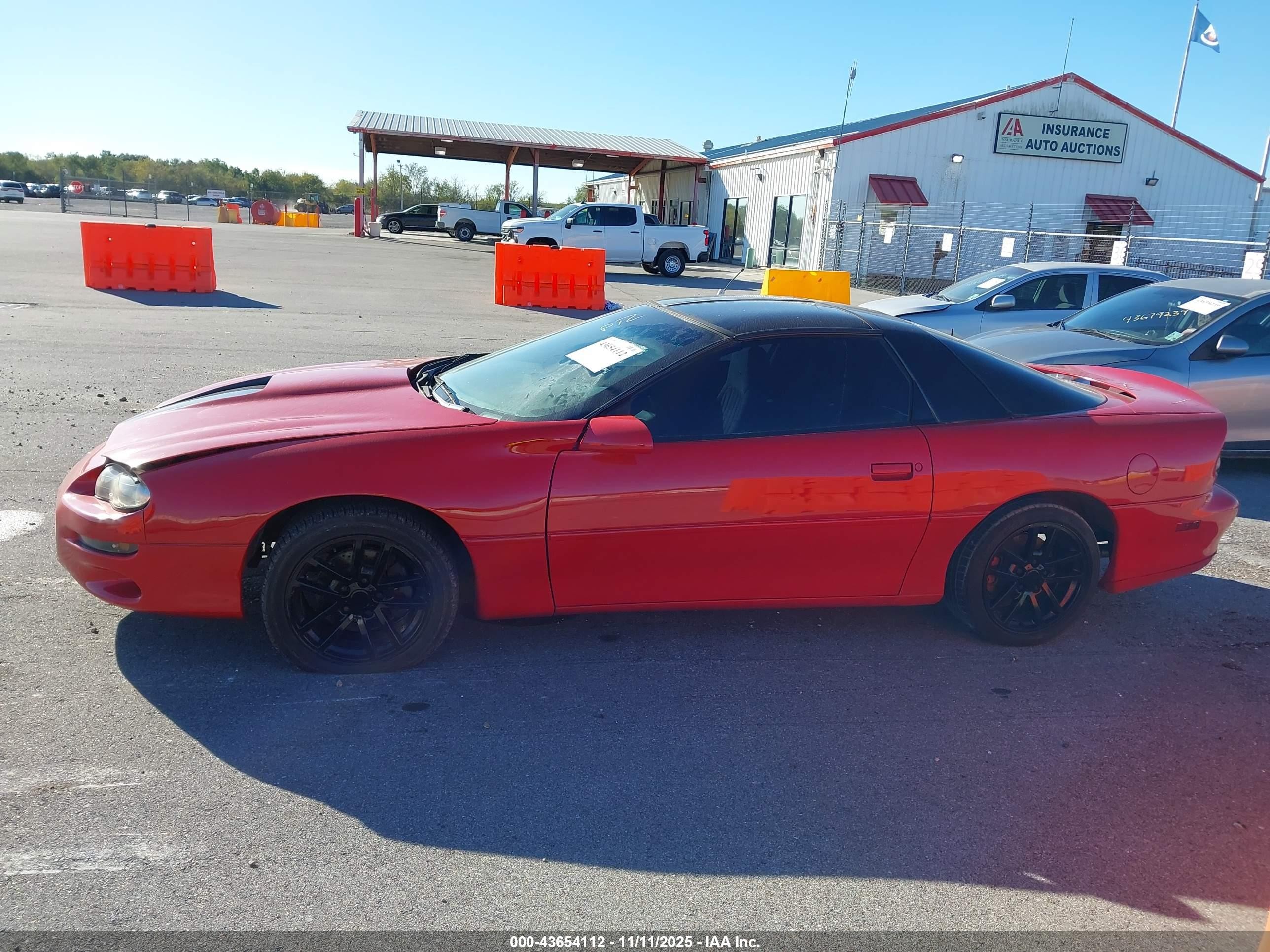 1998 Chevrolet Camaro Z28 Red vin: 2G1FP22G2W2153667