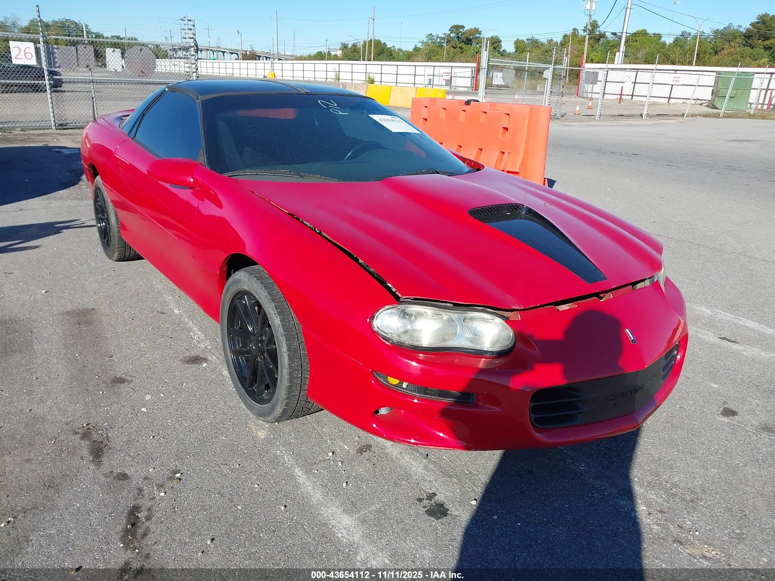 1998 Chevrolet Camaro Z28 Red vin: 2G1FP22G2W2153667