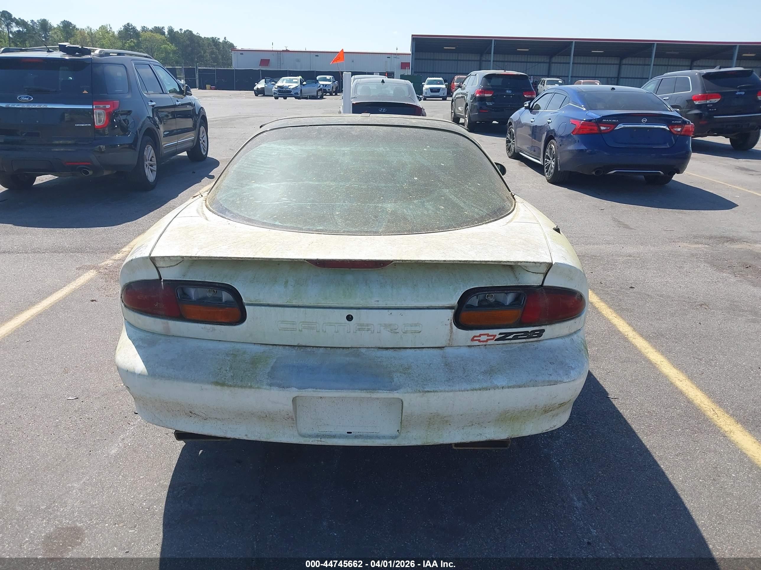 1999 Chevrolet Camaro Z28 White vin: 2G1FP22G2X2130326