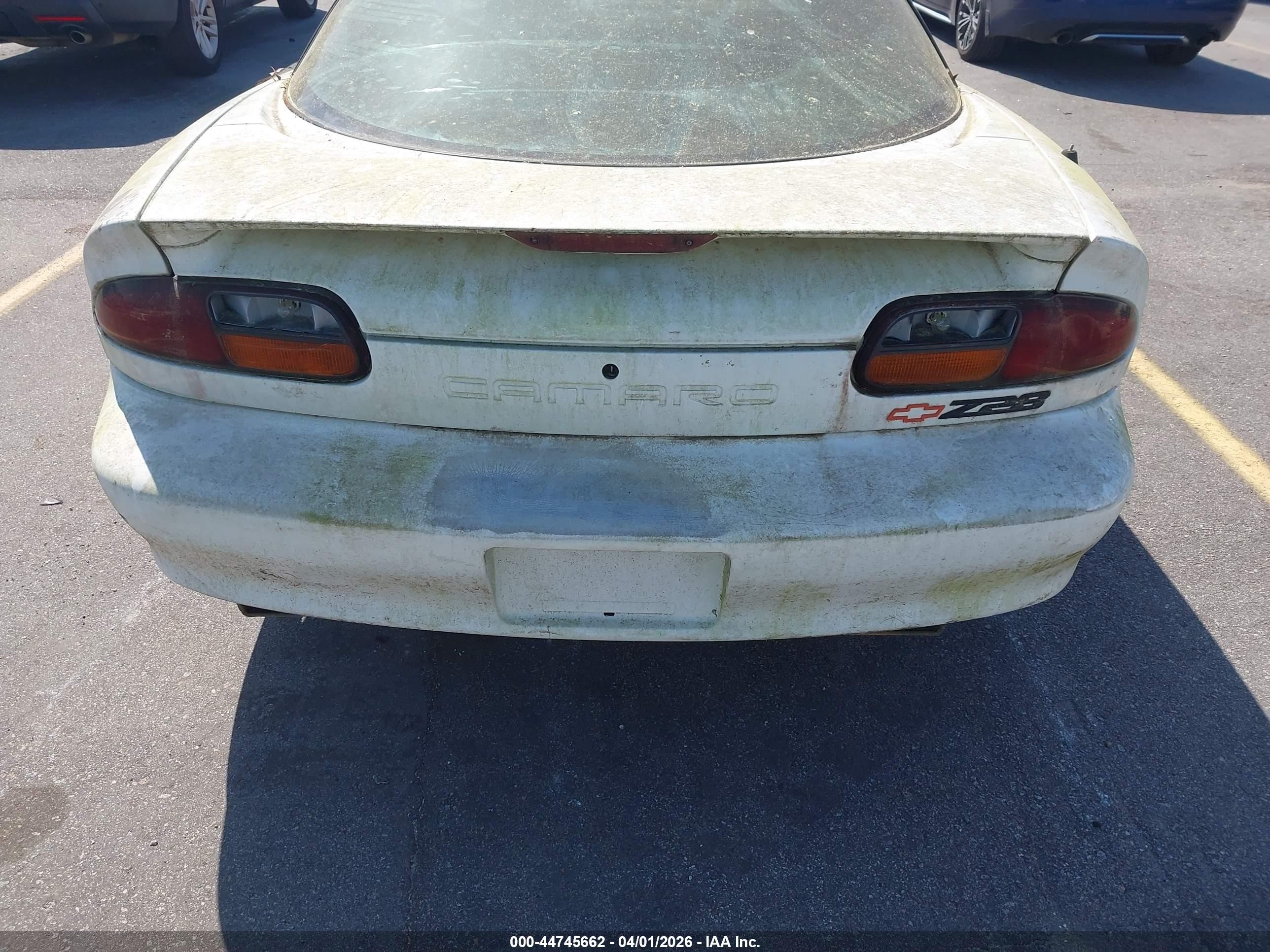 1999 Chevrolet Camaro Z28 White vin: 2G1FP22G2X2130326