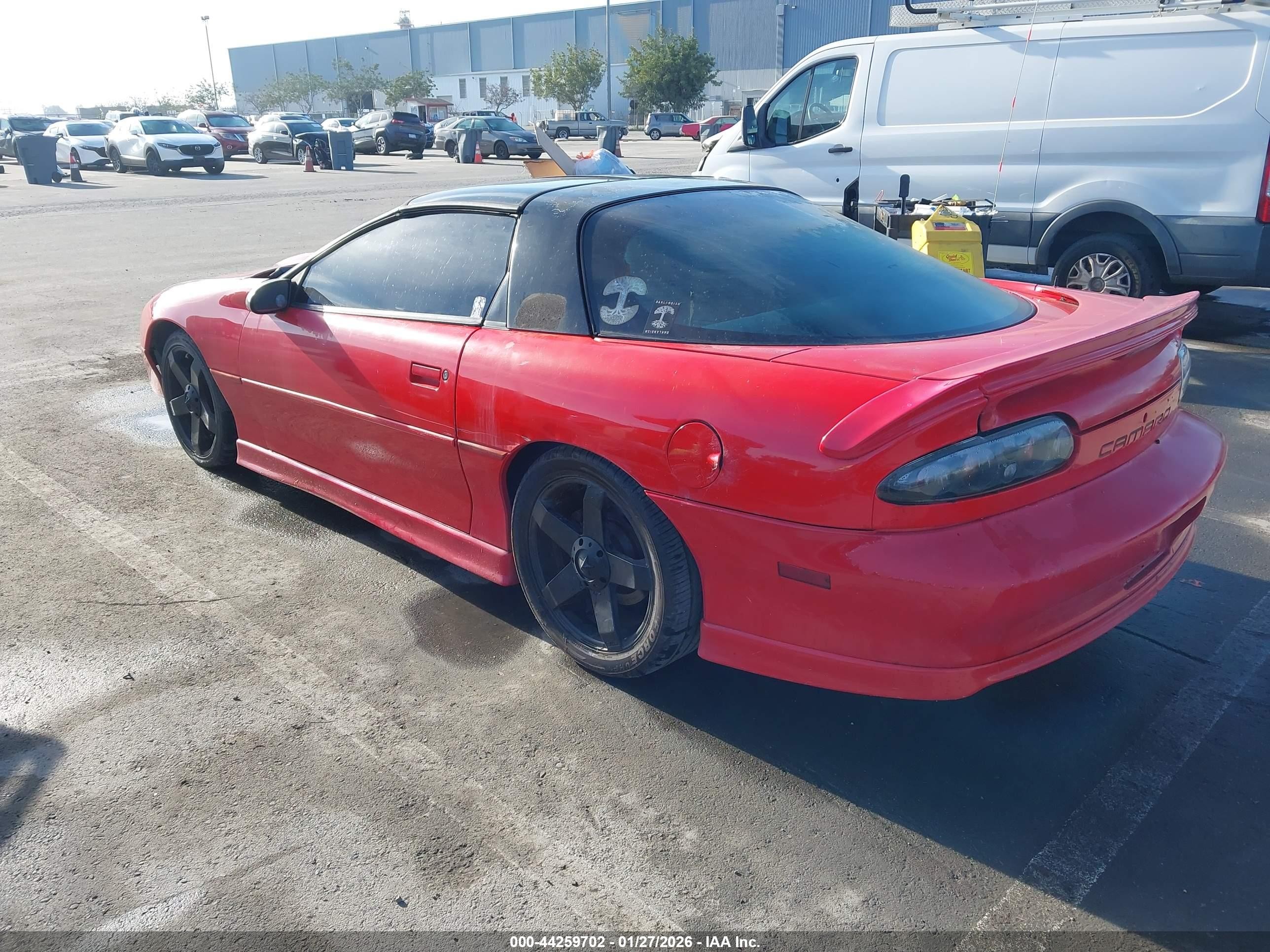 1999 Chevrolet Camaro Z28 Red vin: 2G1FP22G2X2141536