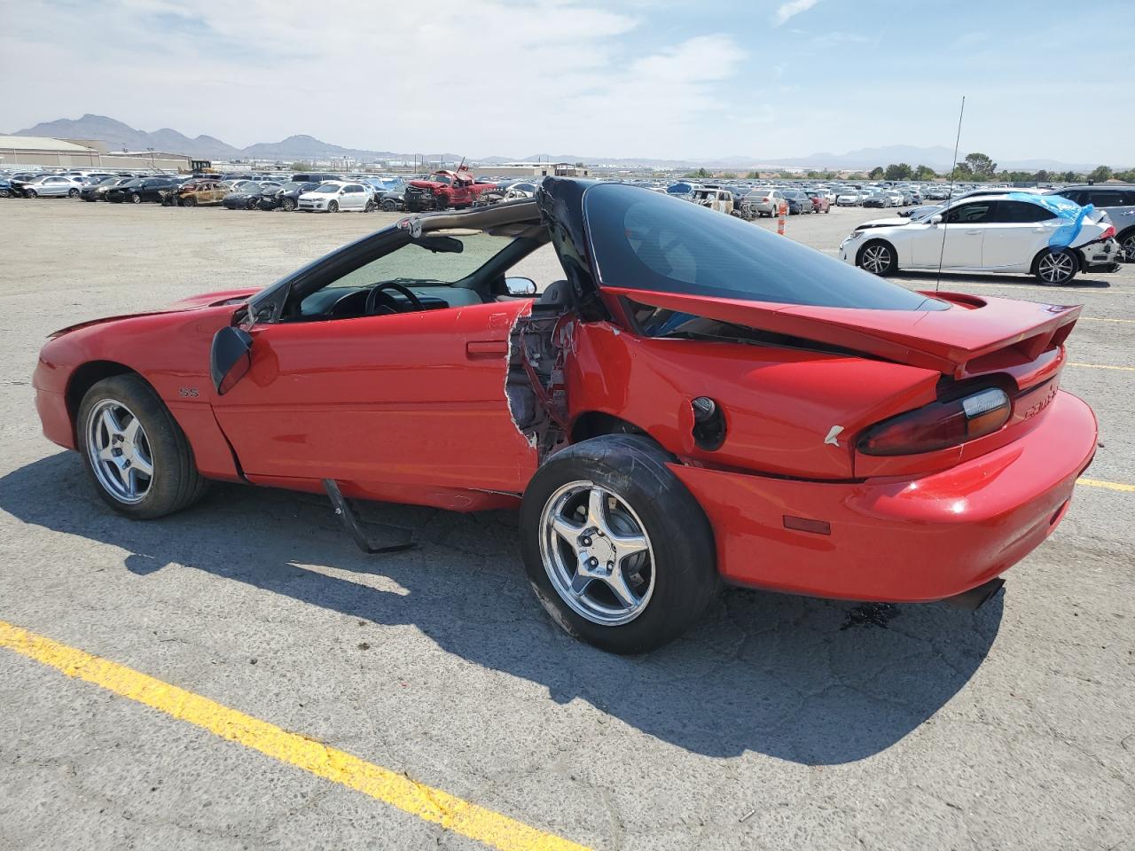 1999 Chevrolet Camaro Z28 Red vin: 2G1FP22G3X2130979