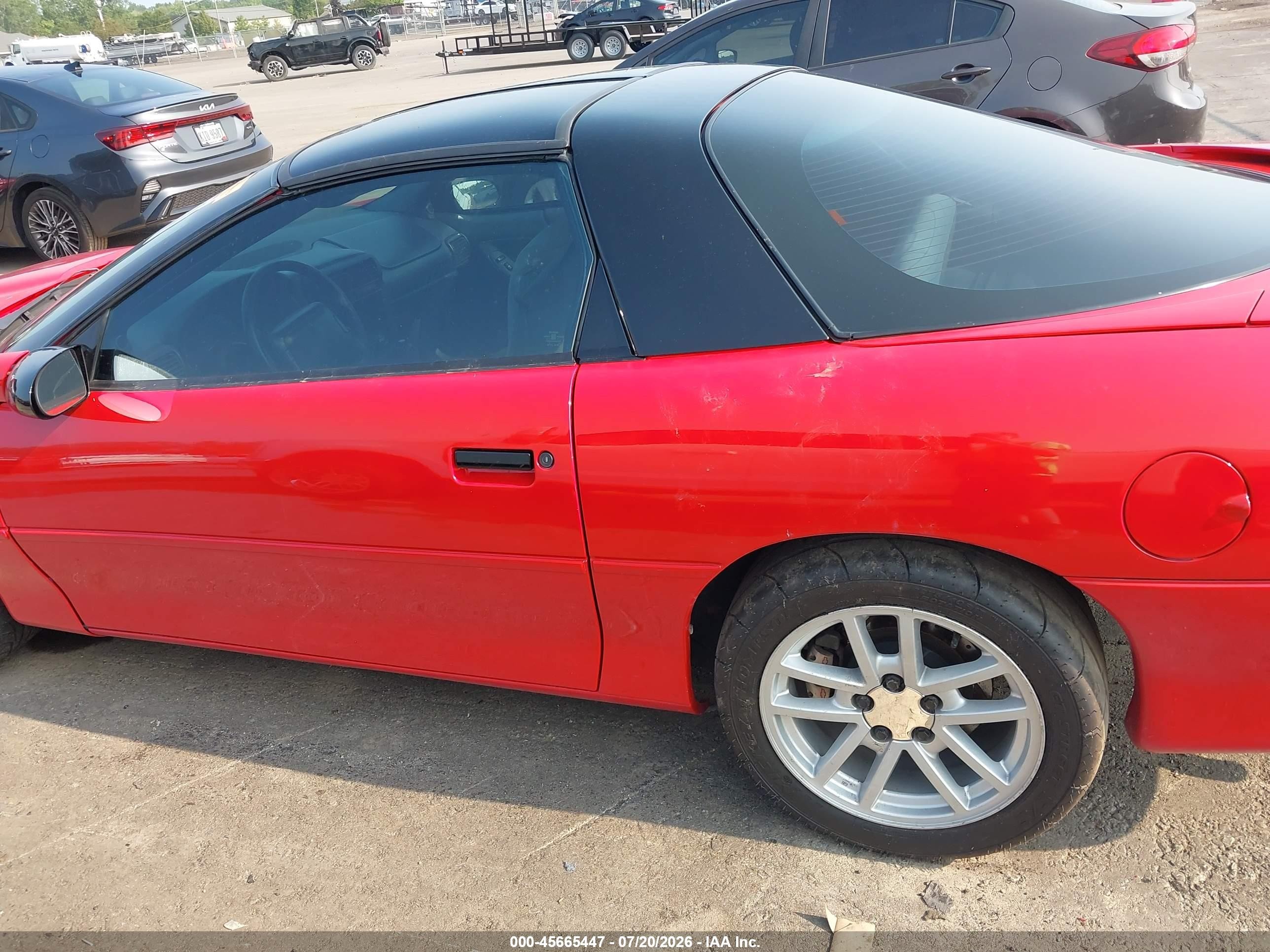 1999 Chevrolet Camaro Z28 Красный vin: 2G1FP22G3X2139469