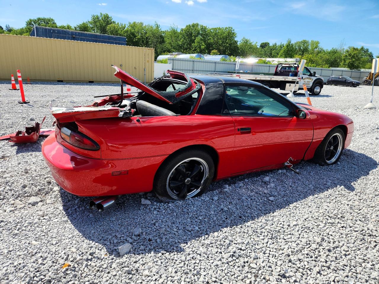 2000 Chevrolet Camaro Z28 Red vin: 2G1FP22G4Y2100861