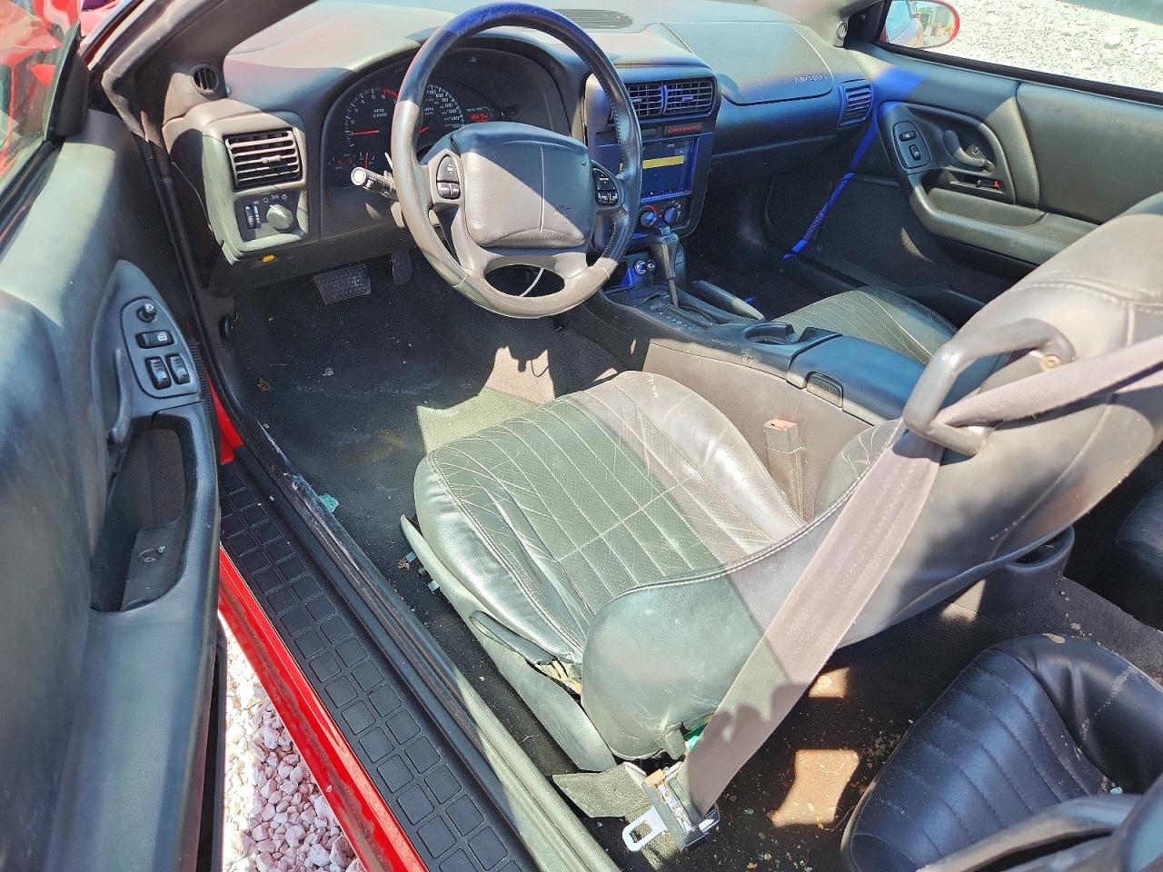 2000 Chevrolet Camaro Z28 Red vin: 2G1FP22G4Y2100861