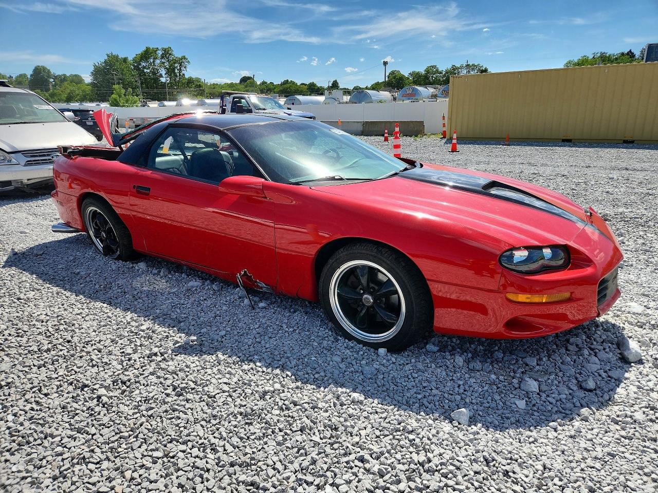 2000 Chevrolet Camaro Z28 Red vin: 2G1FP22G4Y2100861