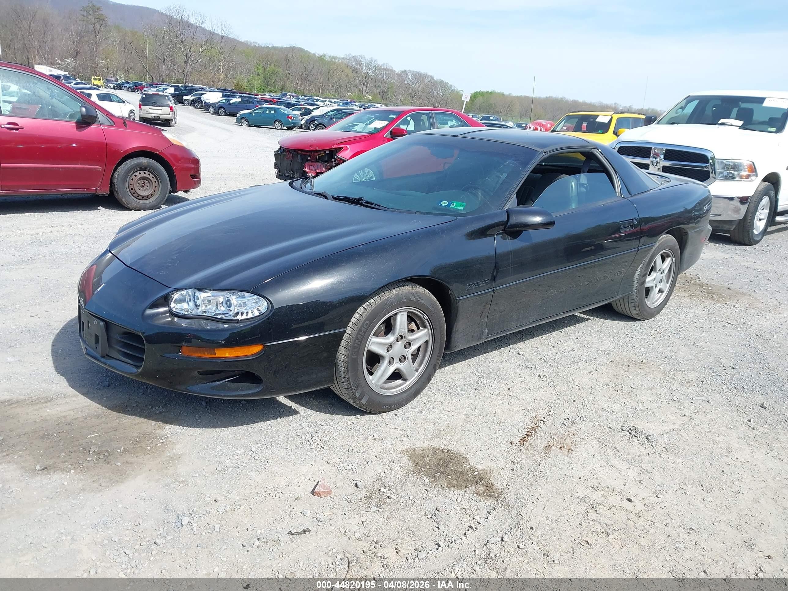 1998 Chevrolet Camaro Z28 Черный vin: 2G1FP22G6W2124642