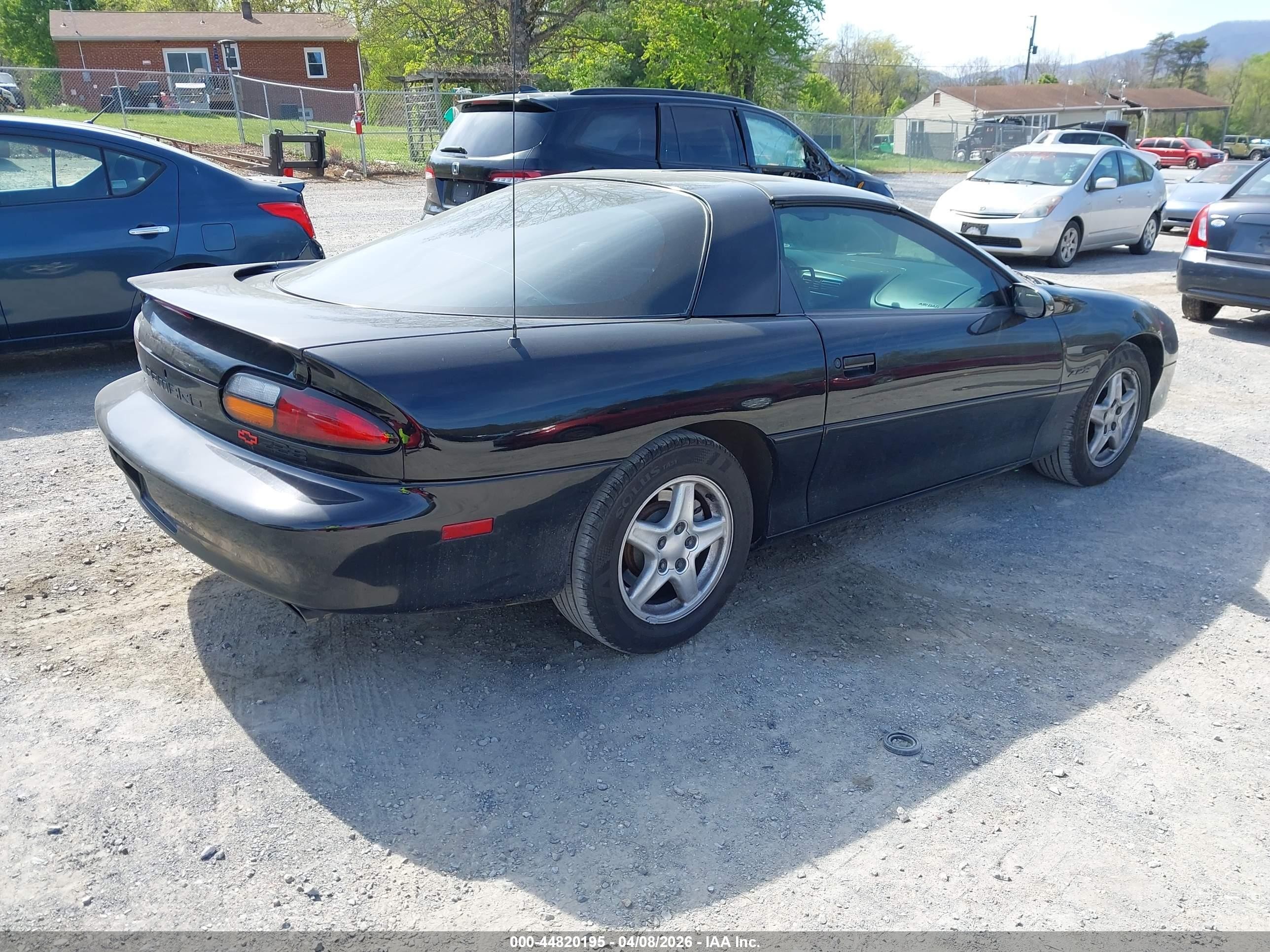 1998 Chevrolet Camaro Z28 Черный vin: 2G1FP22G6W2124642