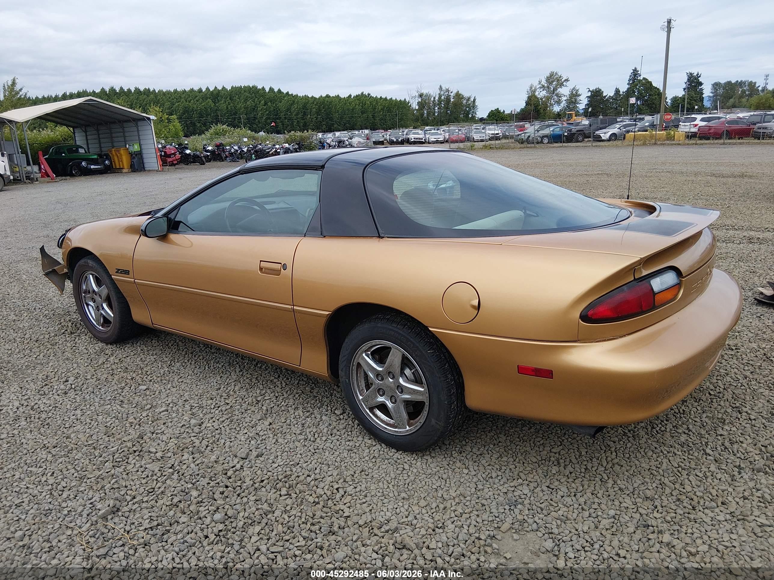 1998 Chevrolet Camaro Z28 Orange vin: 2G1FP22G6W2130537