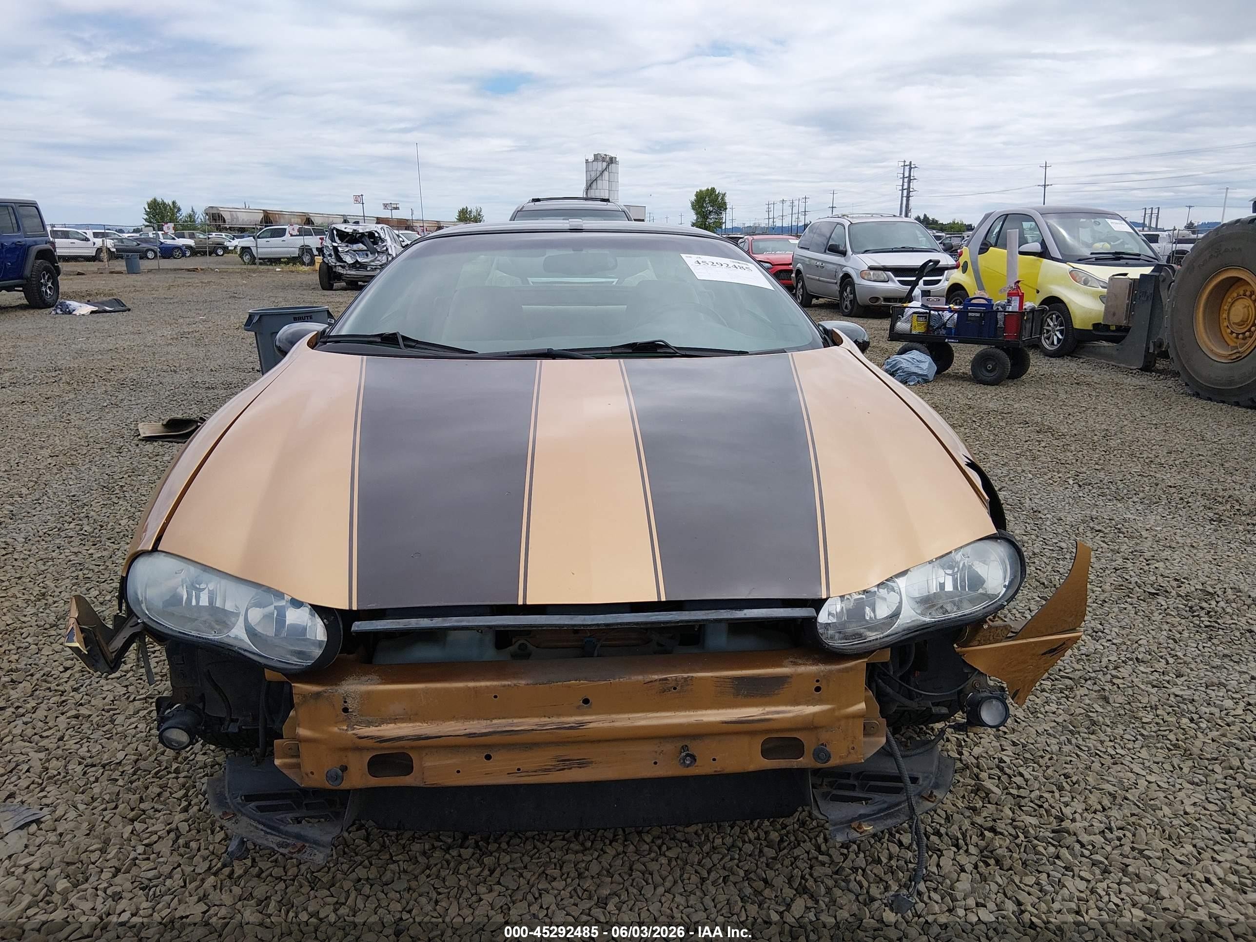 1998 Chevrolet Camaro Z28 Orange vin: 2G1FP22G6W2130537
