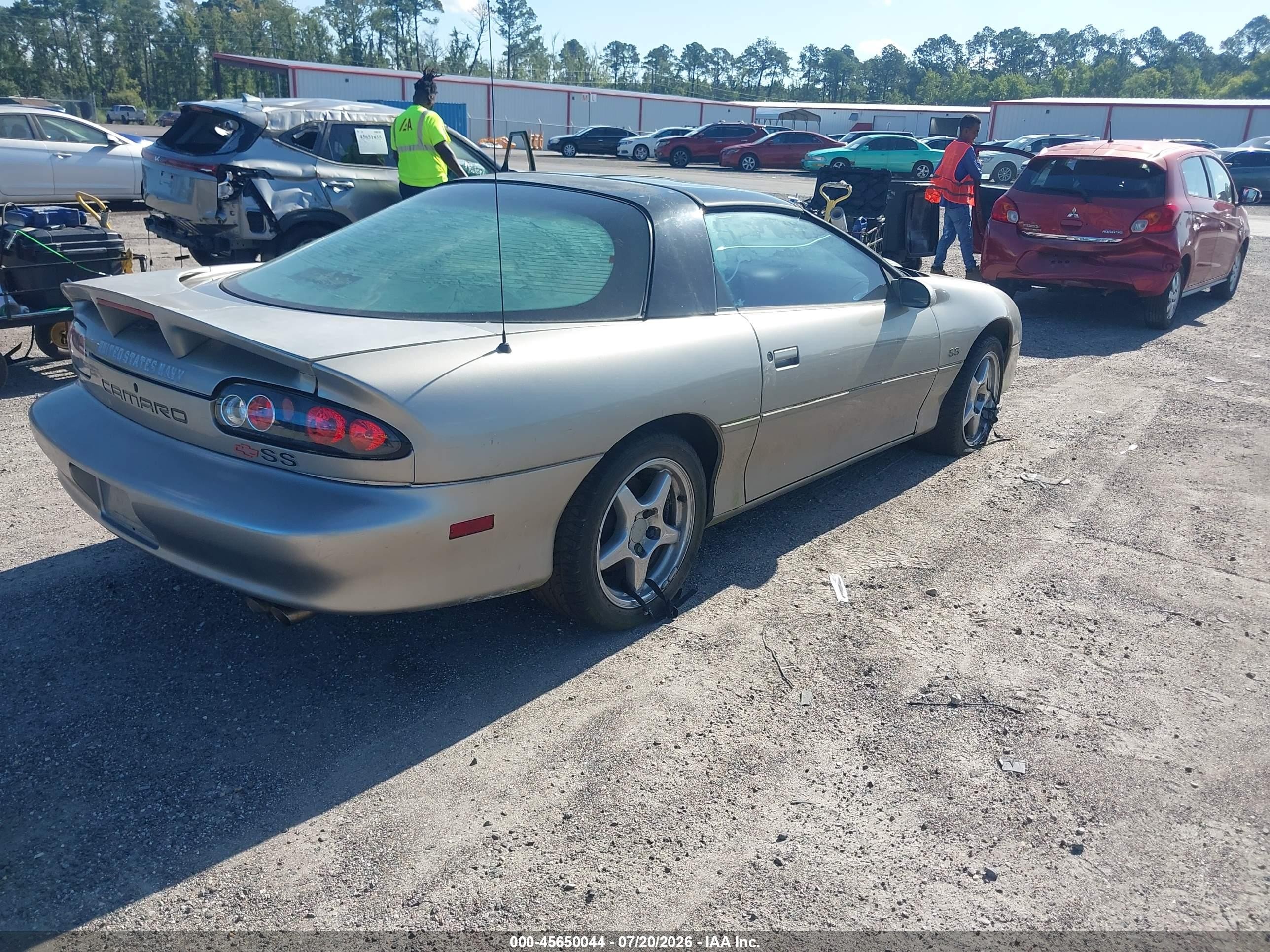2000 Chevrolet Camaro Z28 Silver vin: 2G1FP22G6Y2128421