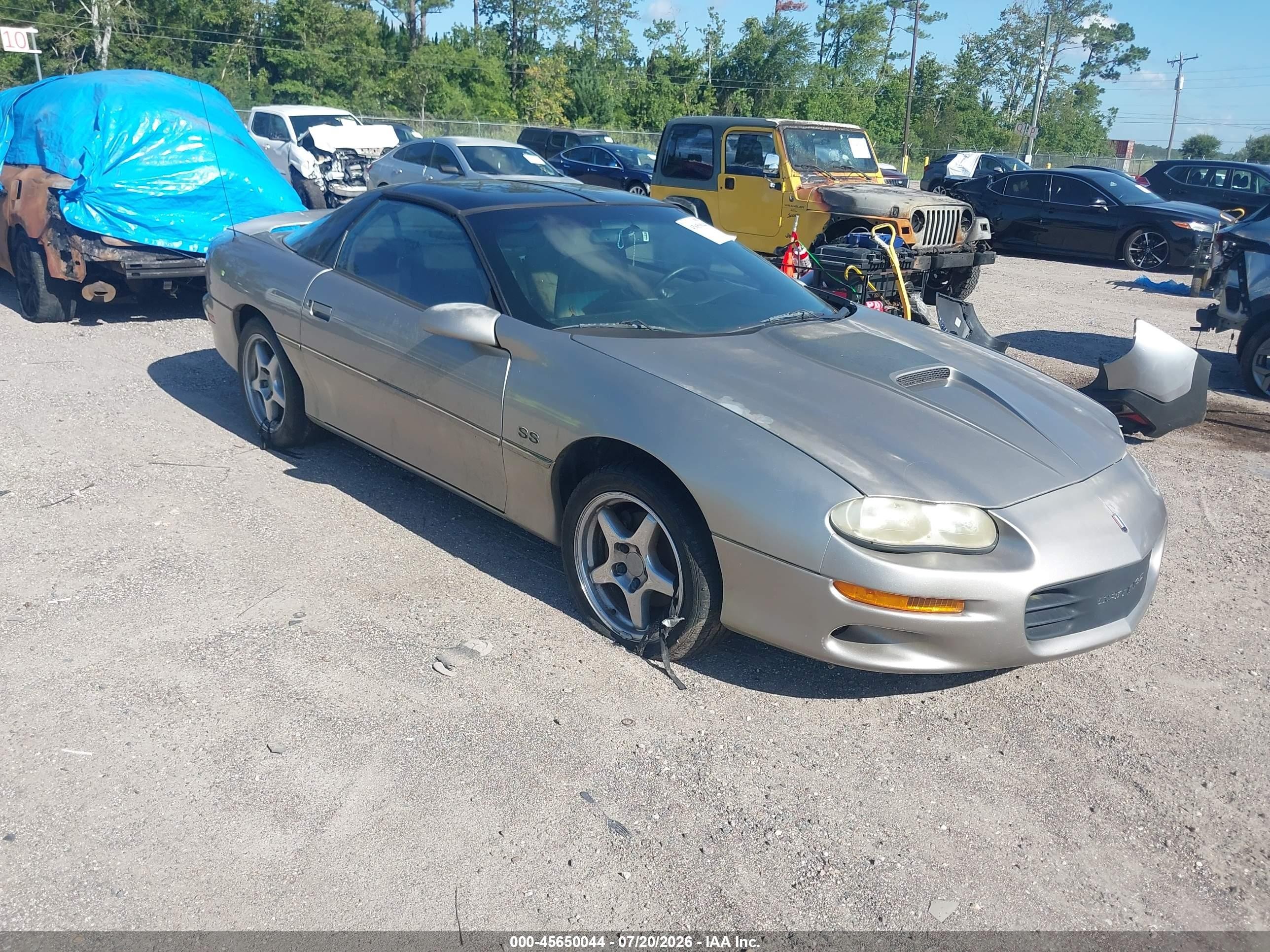 2000 Chevrolet Camaro Z28 Silver vin: 2G1FP22G6Y2128421