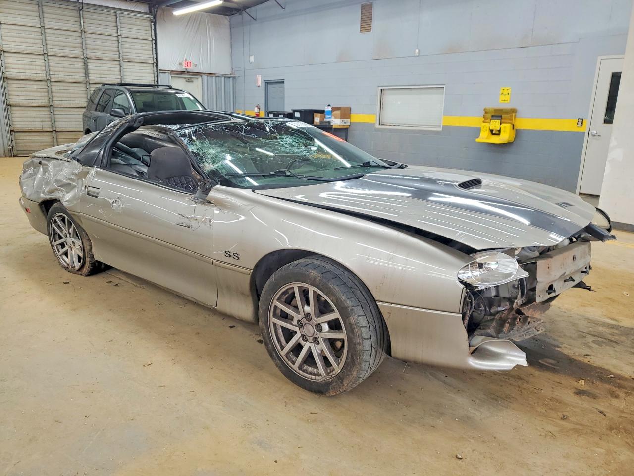2000 Chevrolet Camaro Z28 Gray vin: 2G1FP22G6Y2176372