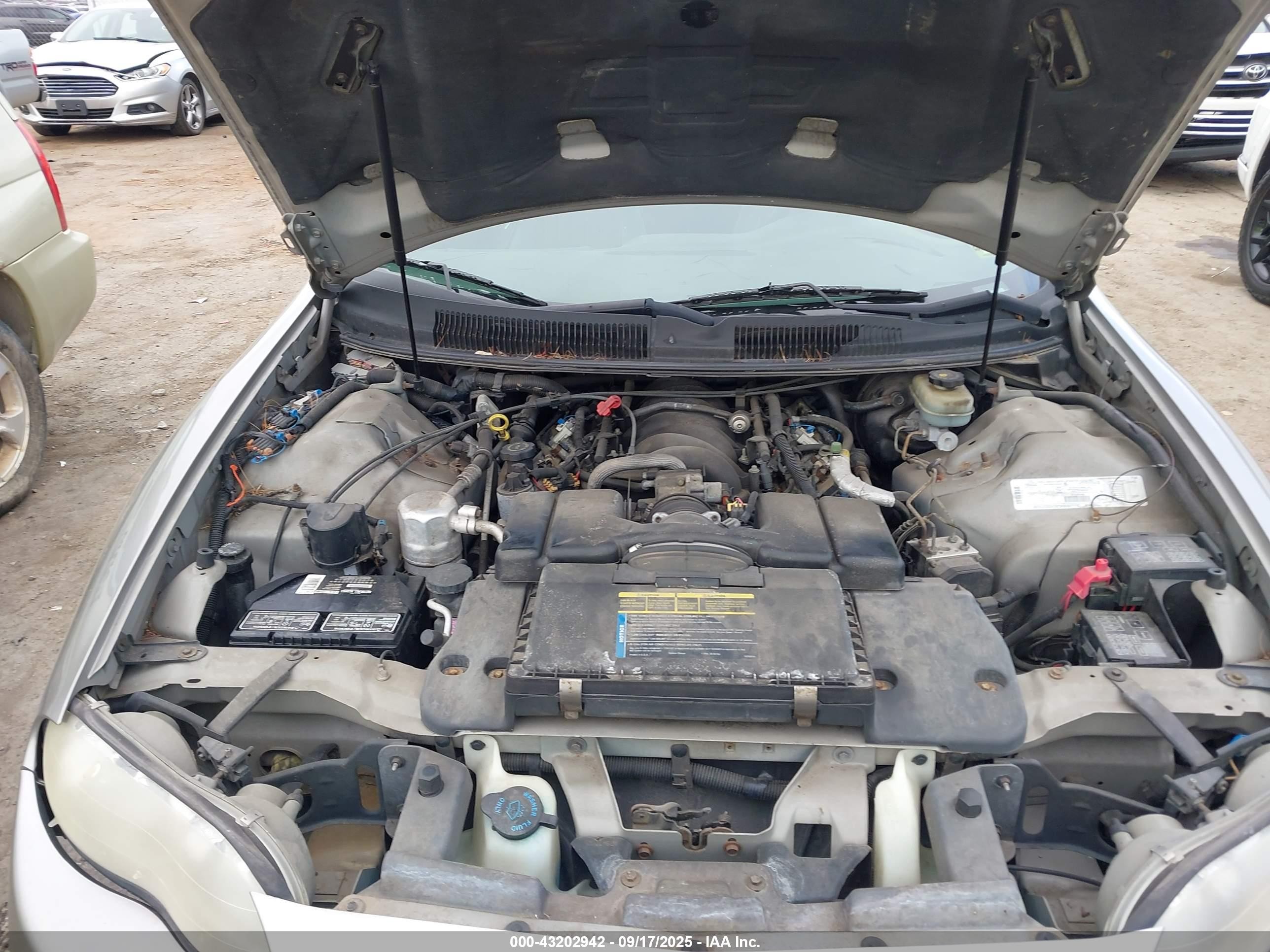 1998 Chevrolet Camaro Z28 Желто-коричневый vin: 2G1FP22G7W2149596