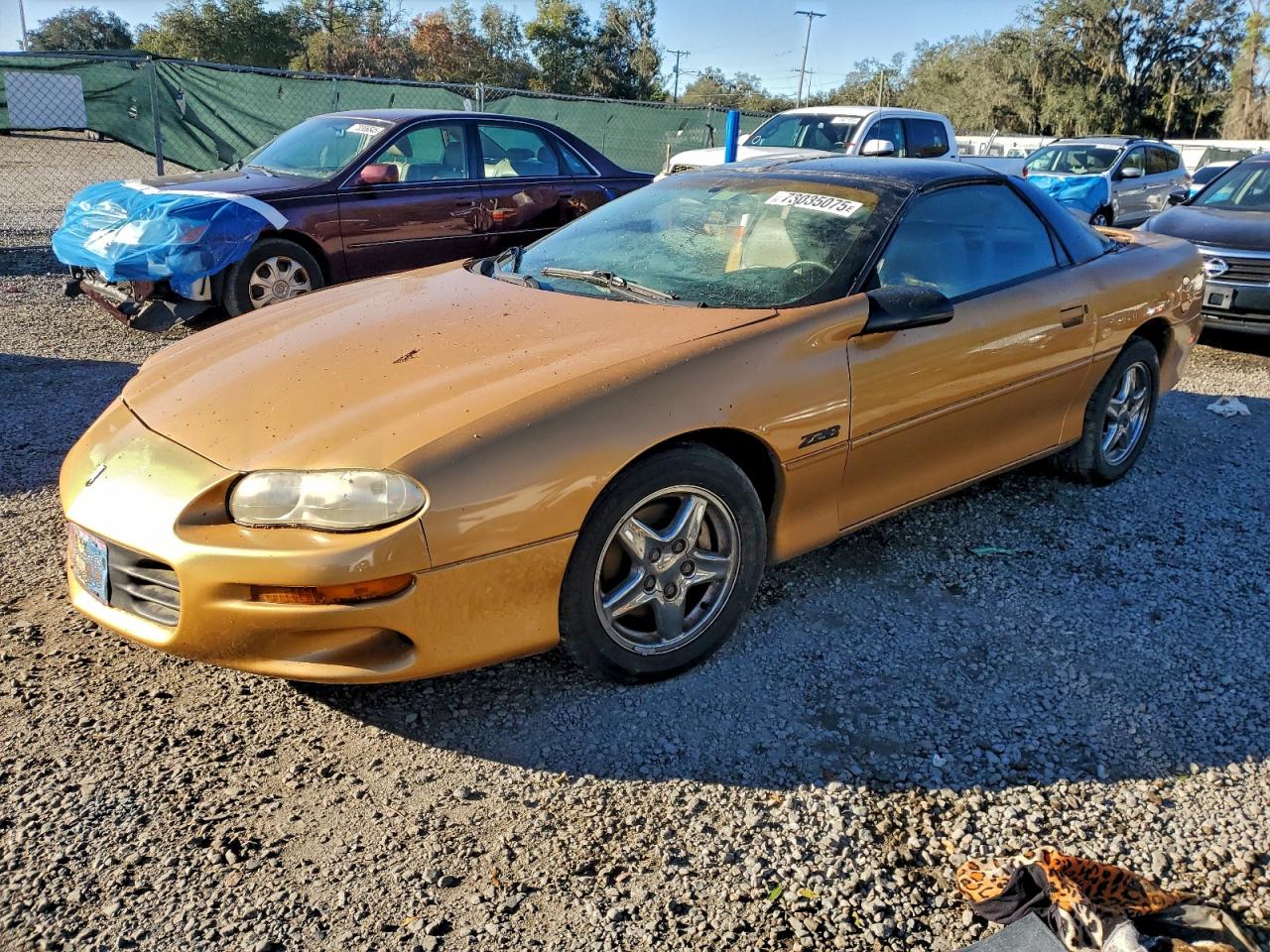 1998 Chevrolet Camaro Z28 Gold vin: 2G1FP22G9W2149602