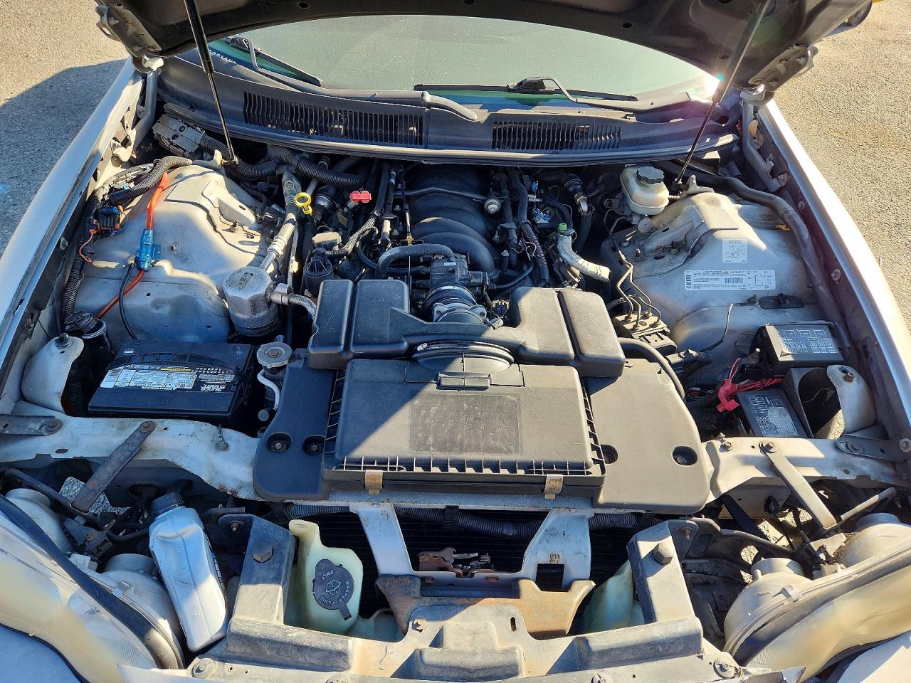 2000 Chevrolet Camaro Z28 Серебряный vin: 2G1FP22G9Y2132222