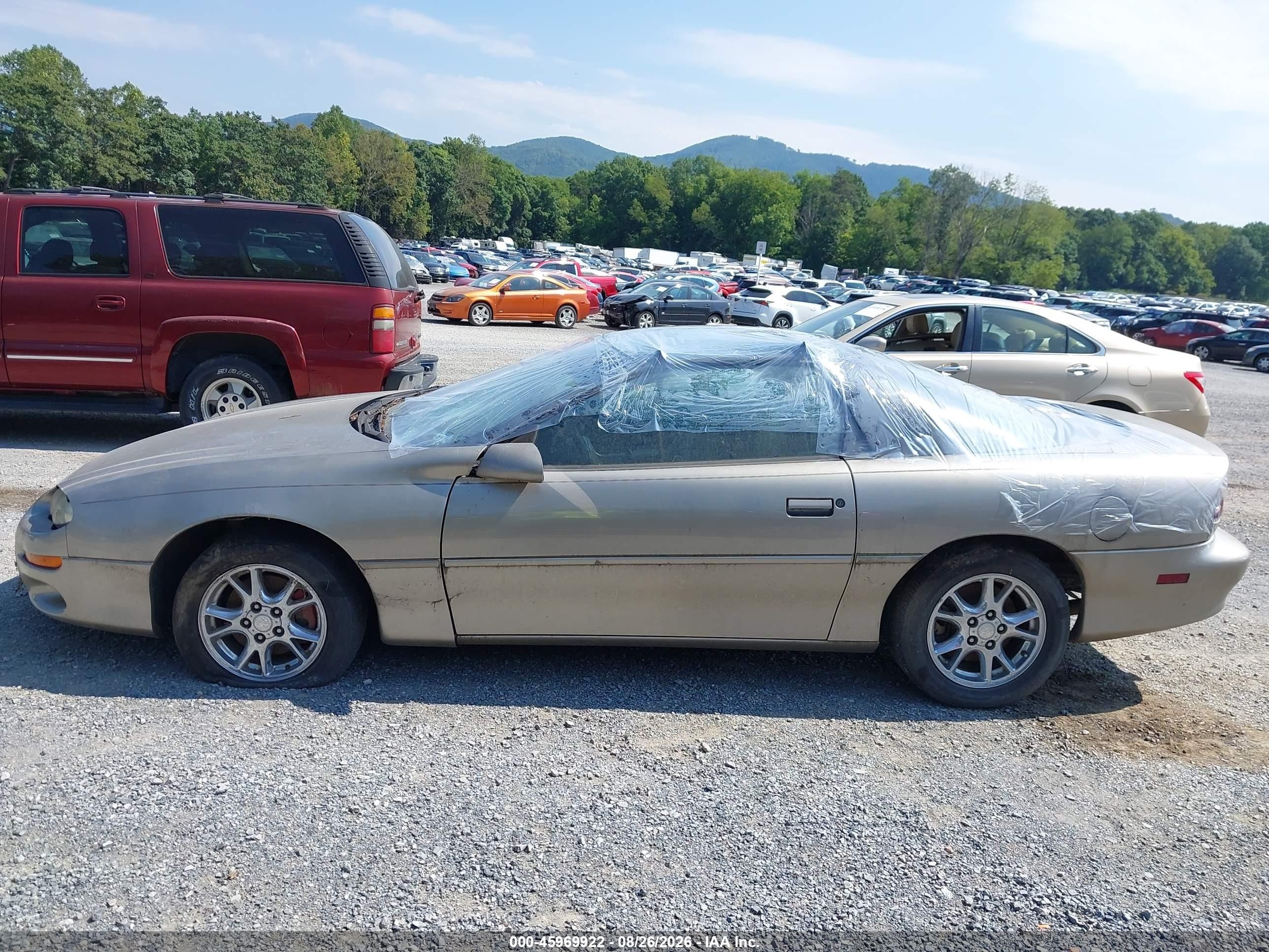 2002 Chevrolet Camaro Z28 Gold vin: 2G1FP22GX22114836
