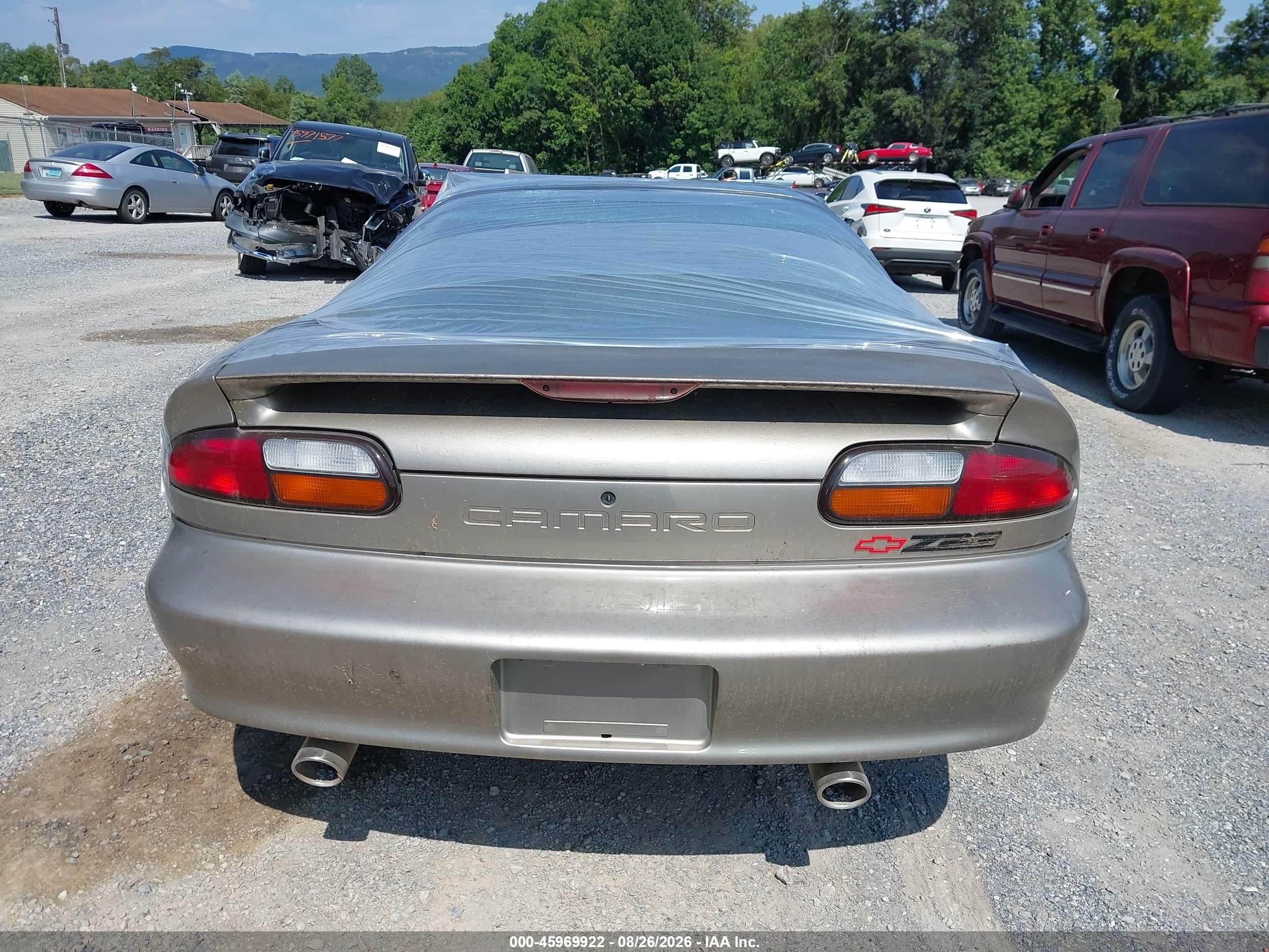 2002 Chevrolet Camaro Z28 Gold vin: 2G1FP22GX22114836